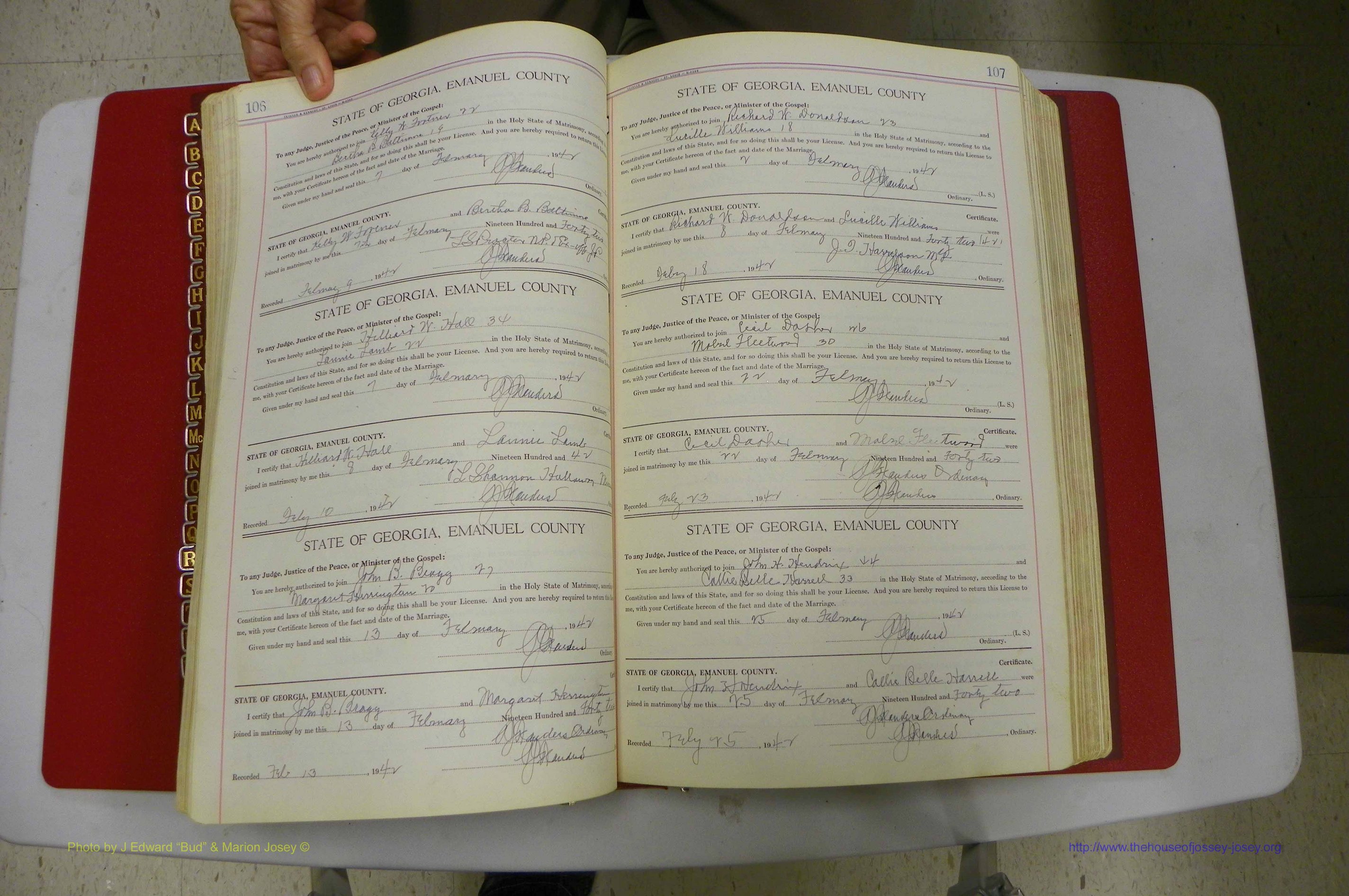 Emanuel Co, Ga, Marriages Book I, 1940 - 1949, White, P 106-107.JPG