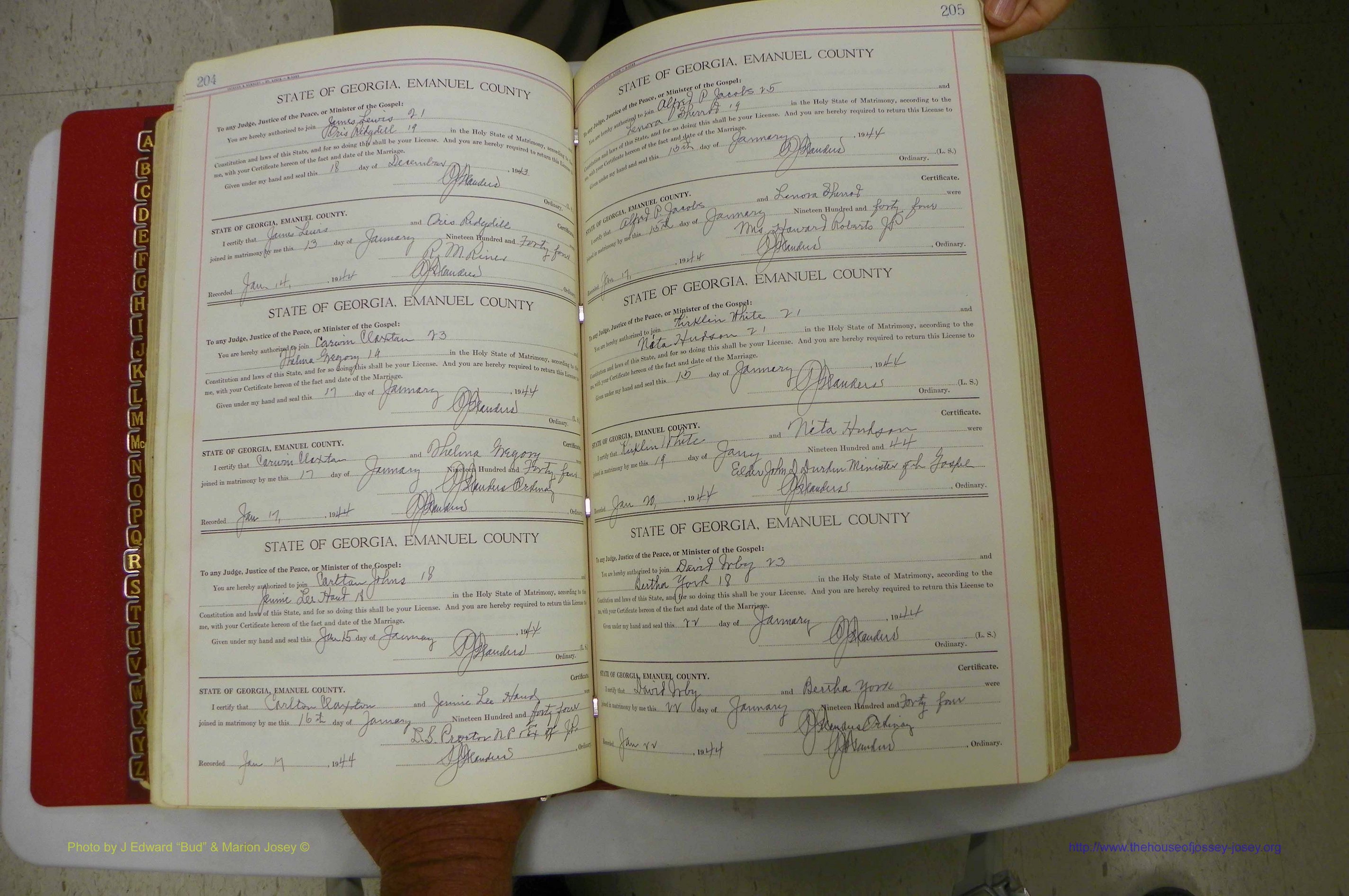 Emanuel Co, Ga, Marriages Book I, 1940 - 1949, White, P 204-205.JPG