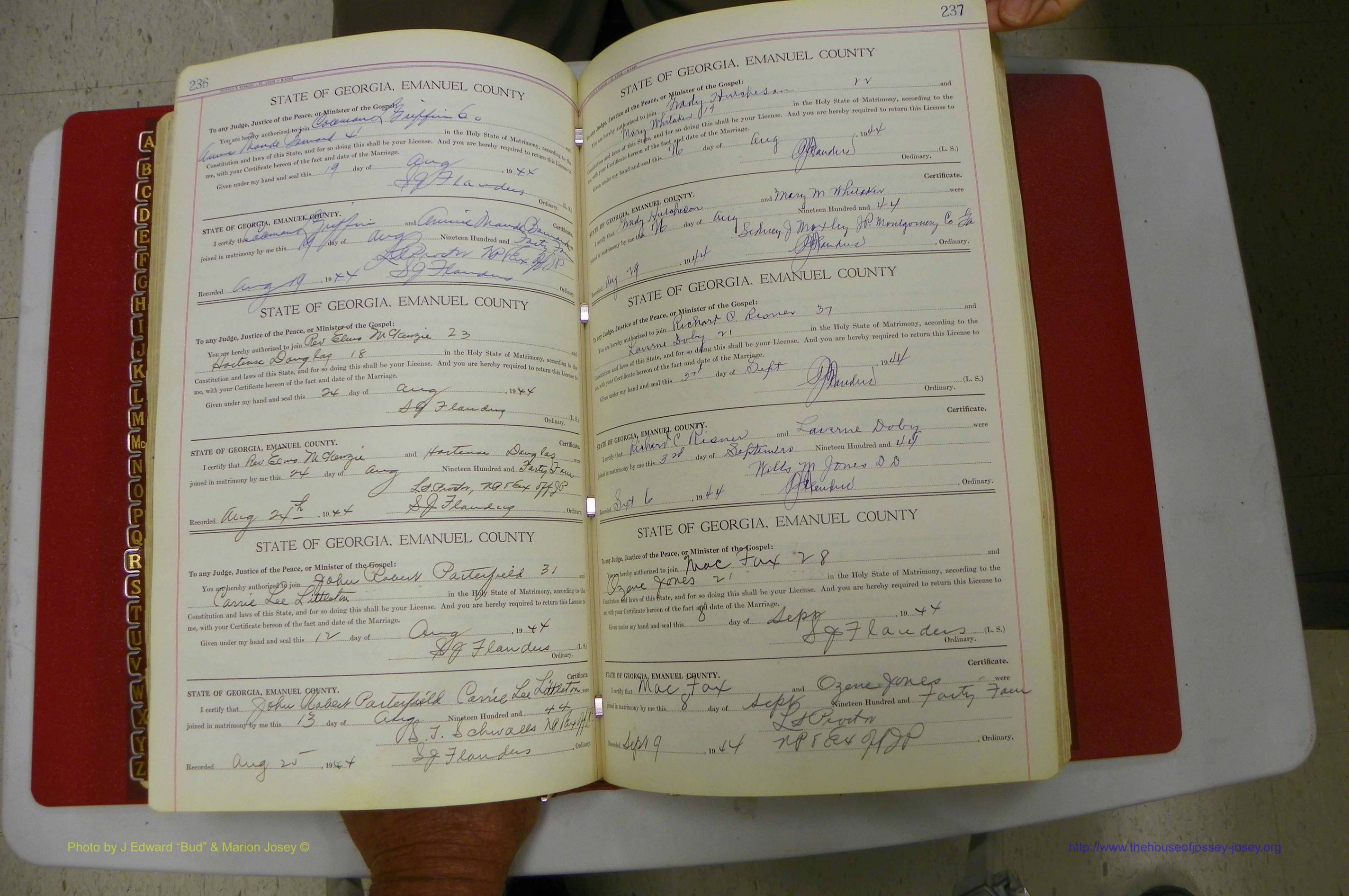 Emanuel Co, Ga, Marriages Book I, 1940 - 1949, White, P 236-237.JPG
