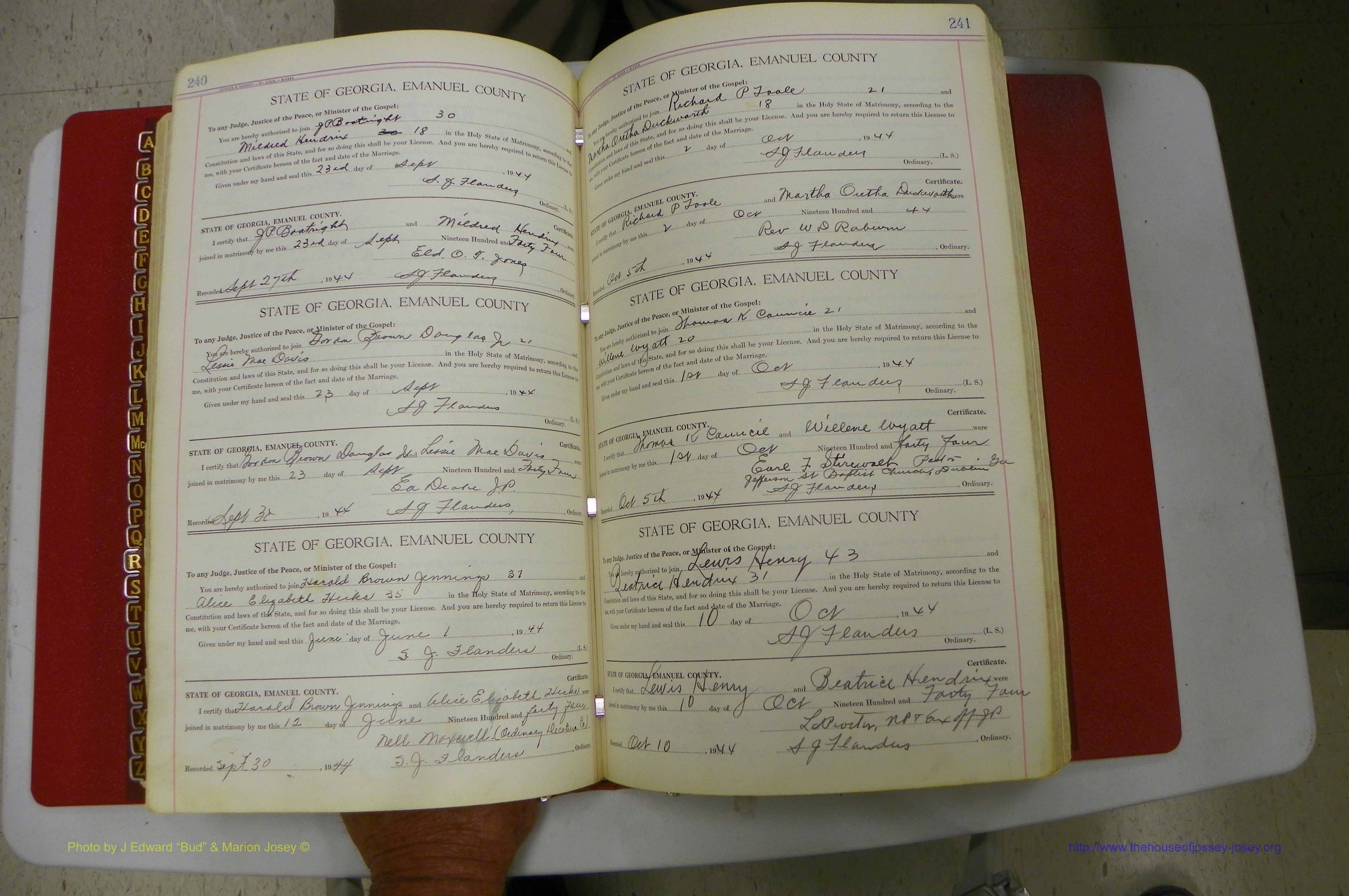 Emanuel Co, Ga, Marriages Book I, 1940 - 1949, White, P 240-241.JPG