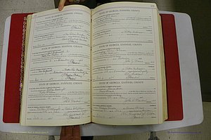 Emanuel Co, Ga, Marriages Book I, 1940 - 1949, White, P 146-147.JPG