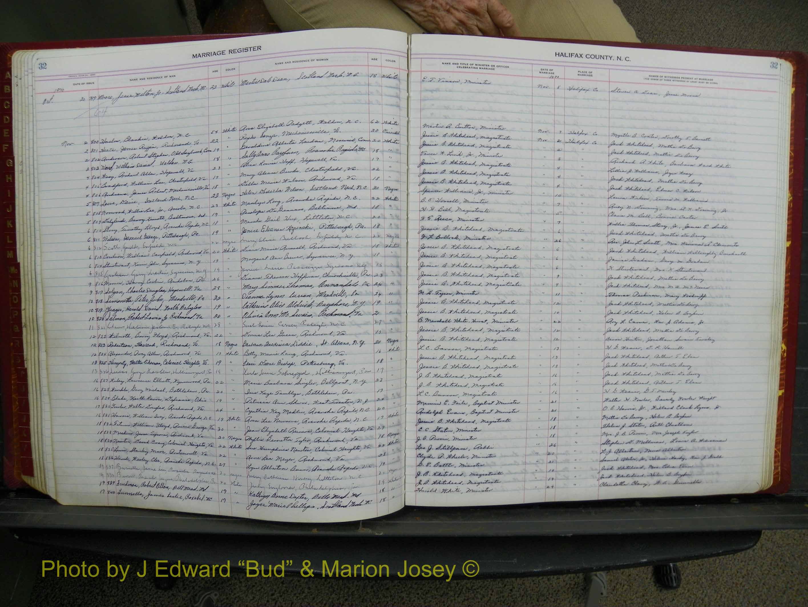 Halifax Marriage Book 17, 1969-1974 P 032.JPG