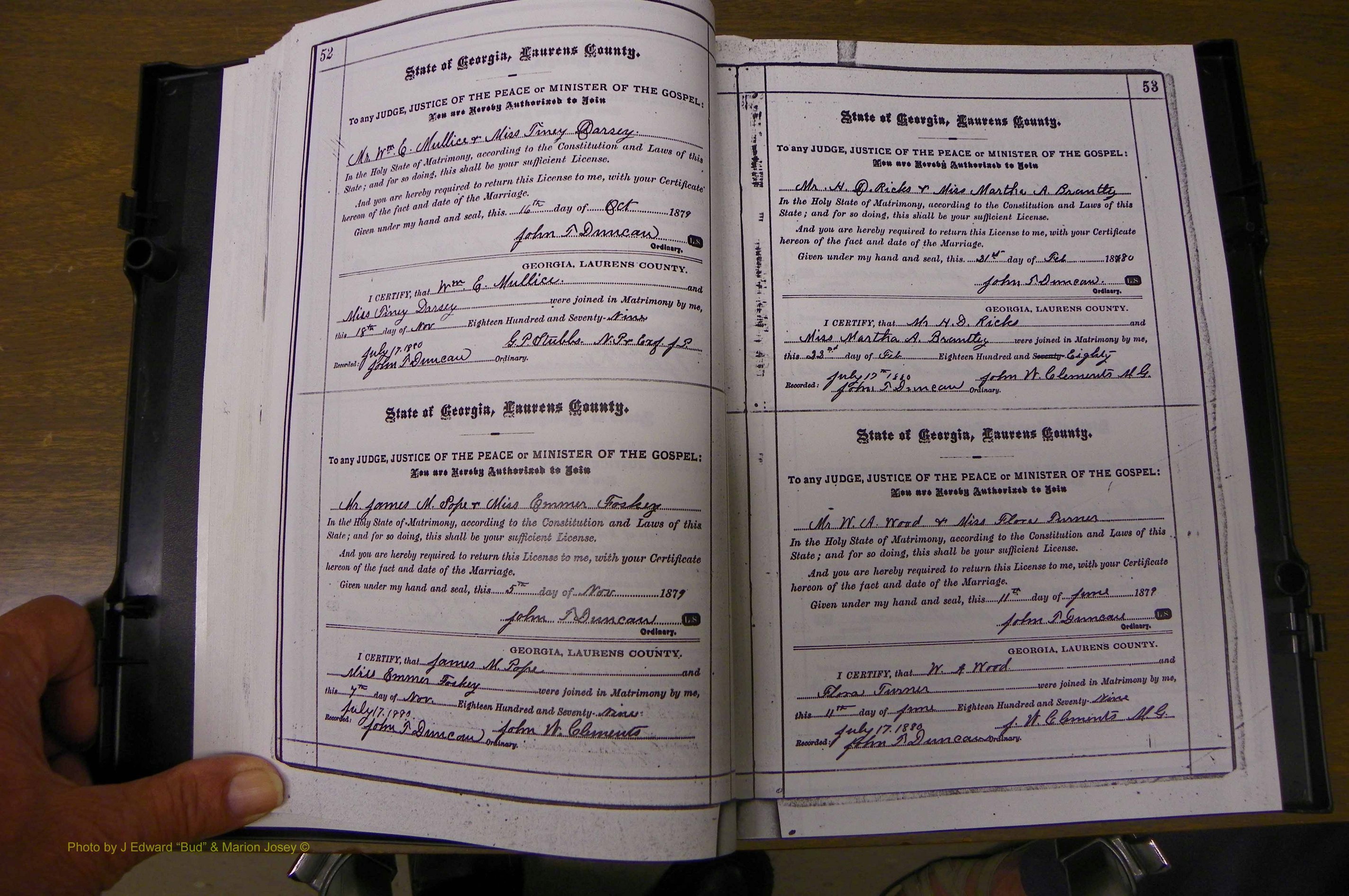 Laurens Co, GA, Marriages 1879 - 1886, P 052-053.JPG