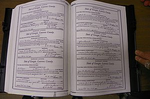 Laurens Co, GA, Marriages Book L, 1892 - 1906, P 562-563.JPG