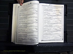 Monroe Co, GA, Marriages, Book H, 1907-1913 pg 104-105.JPG