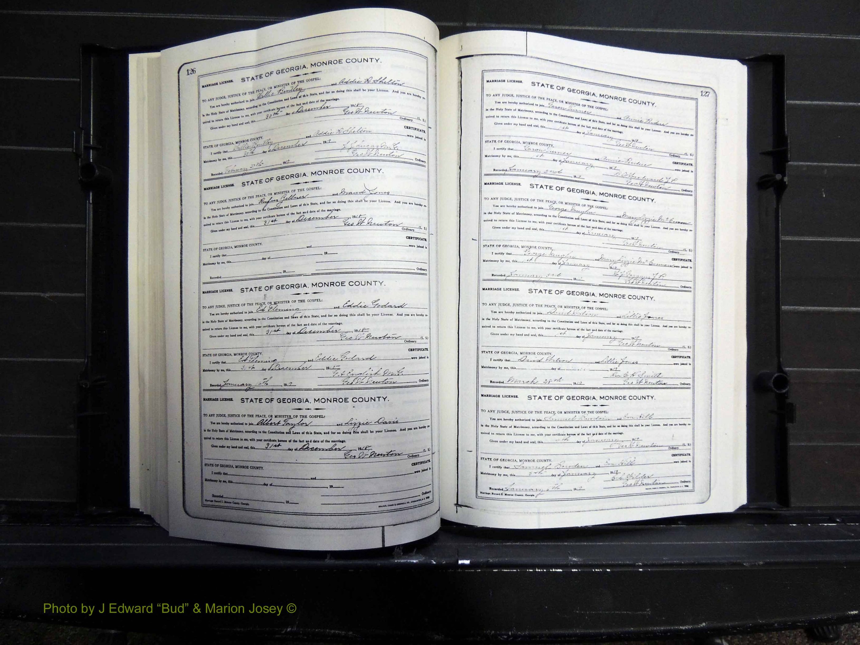 Monroe Co, GA, Marriages, Book I, 1917-1922 pg 126-127.JPG