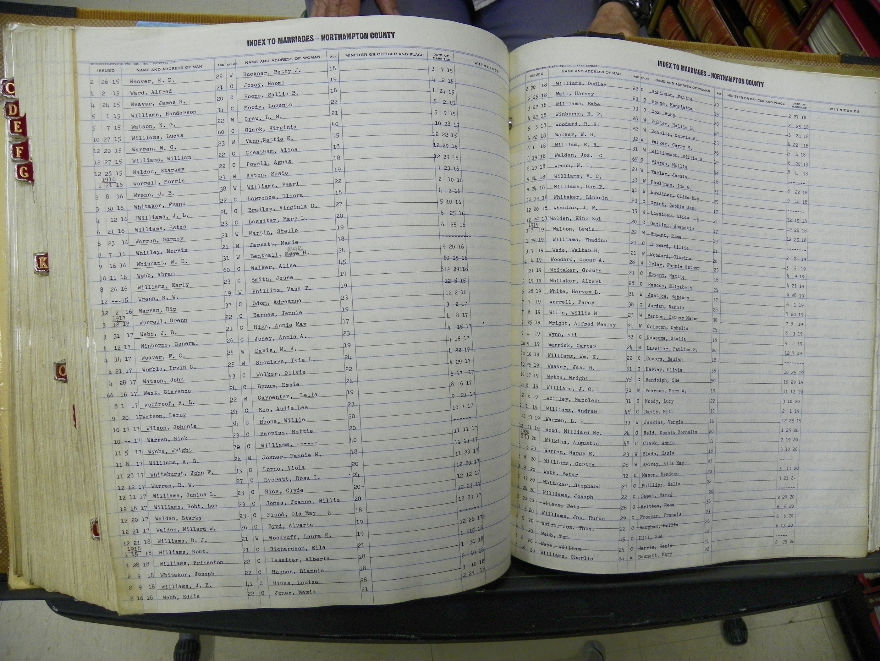 Northampton Marriages Book 1 (322).JPG