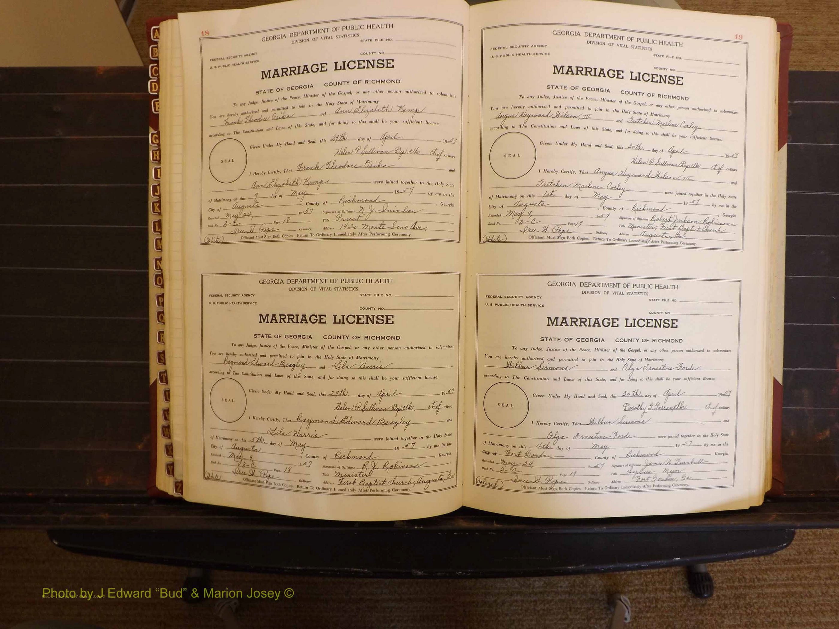 Richmond Marriages, 3C, 1957-1958 P 018-019.JPG