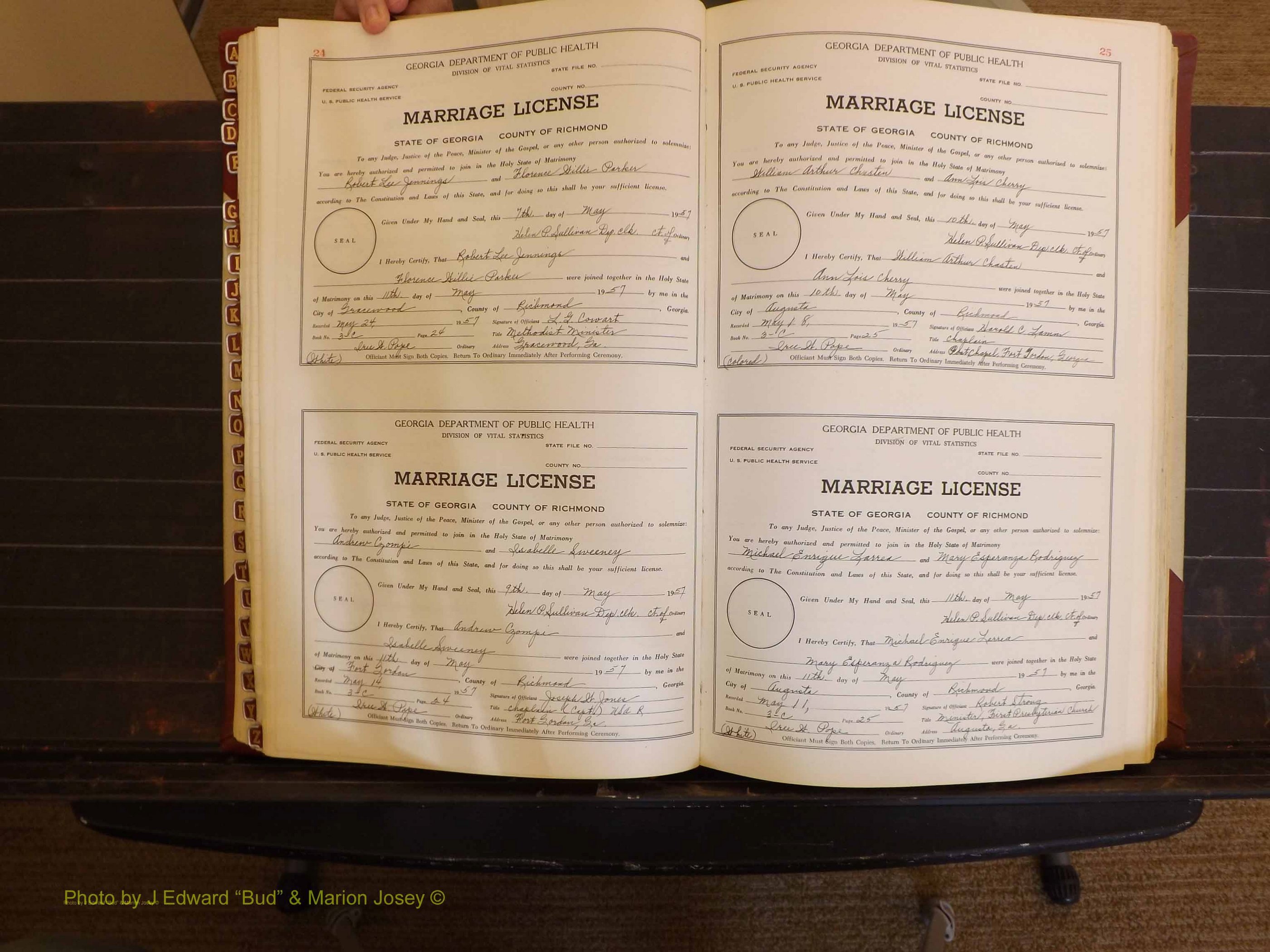 Richmond Marriages, 3C, 1957-1958 P 024-025.JPG