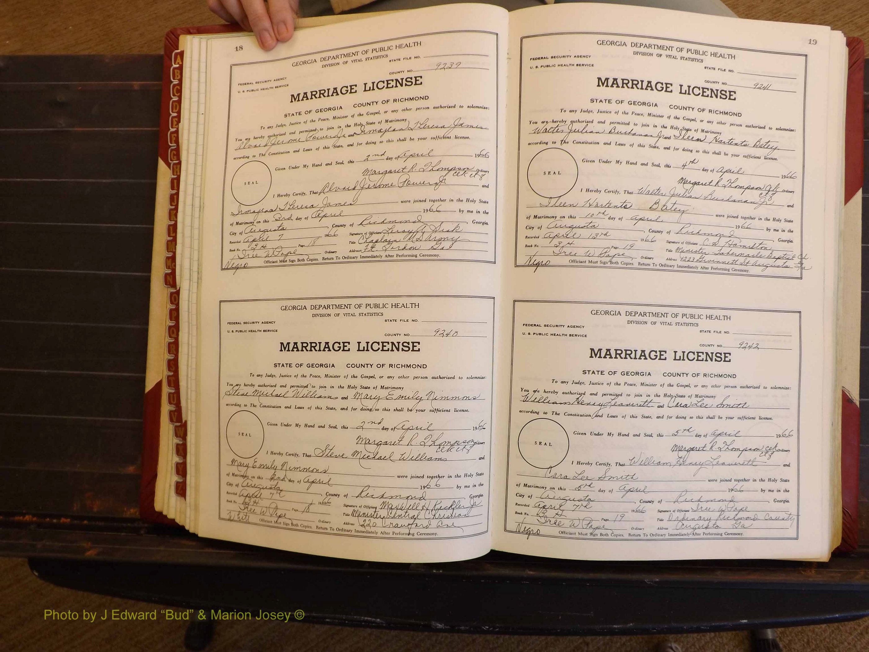 Richmond Marriages, 3H, 1966-1967 P 018-019.JPG