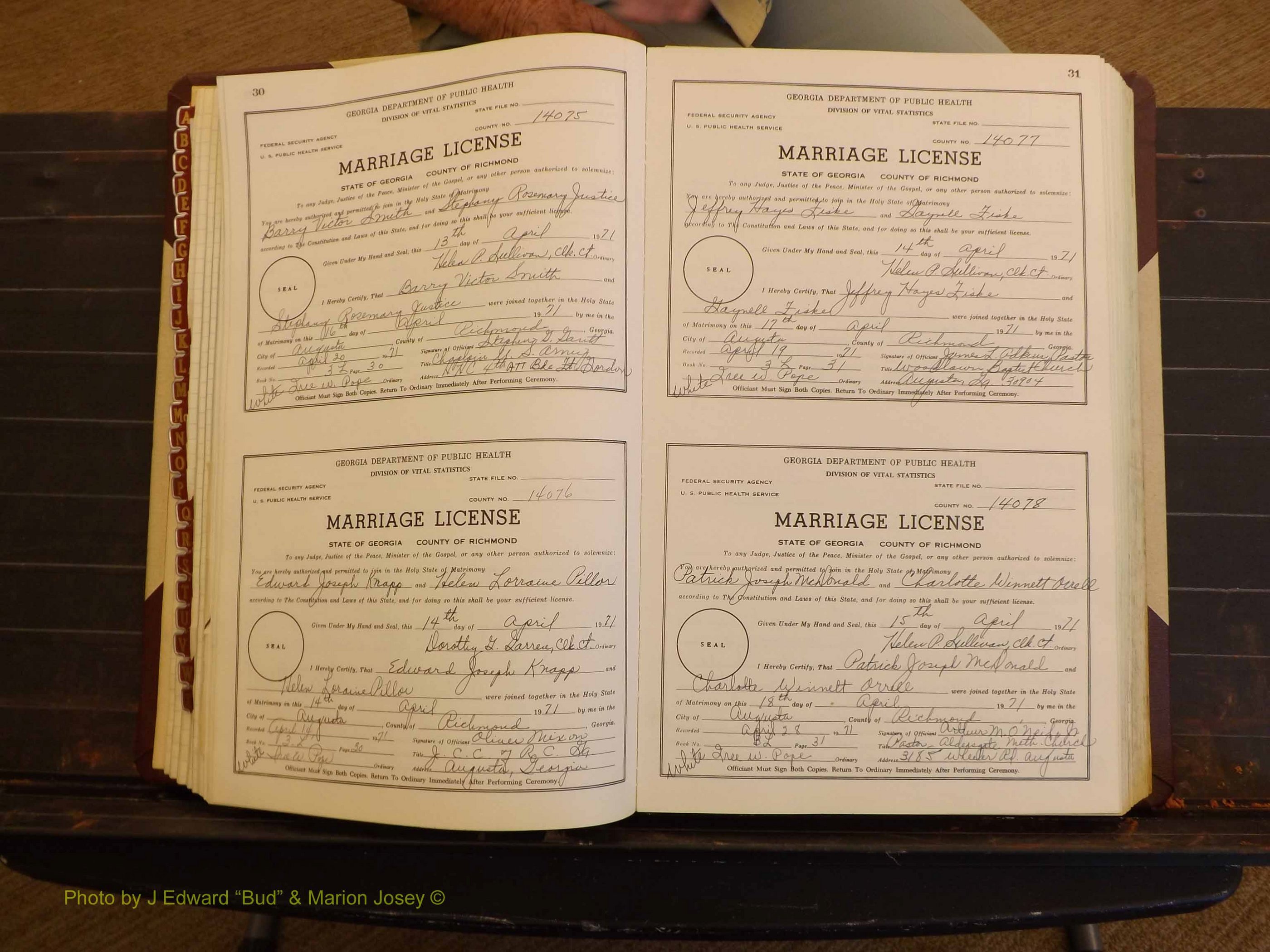 Richmond Marriages, 3L, 1971-1972 P 030-031.JPG