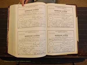 Richmond Marriages, 3L, 1971-1972 P 580-581.JPG