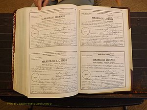 Richmond Marriages, 3L, 1971-1972 P 582-583.JPG