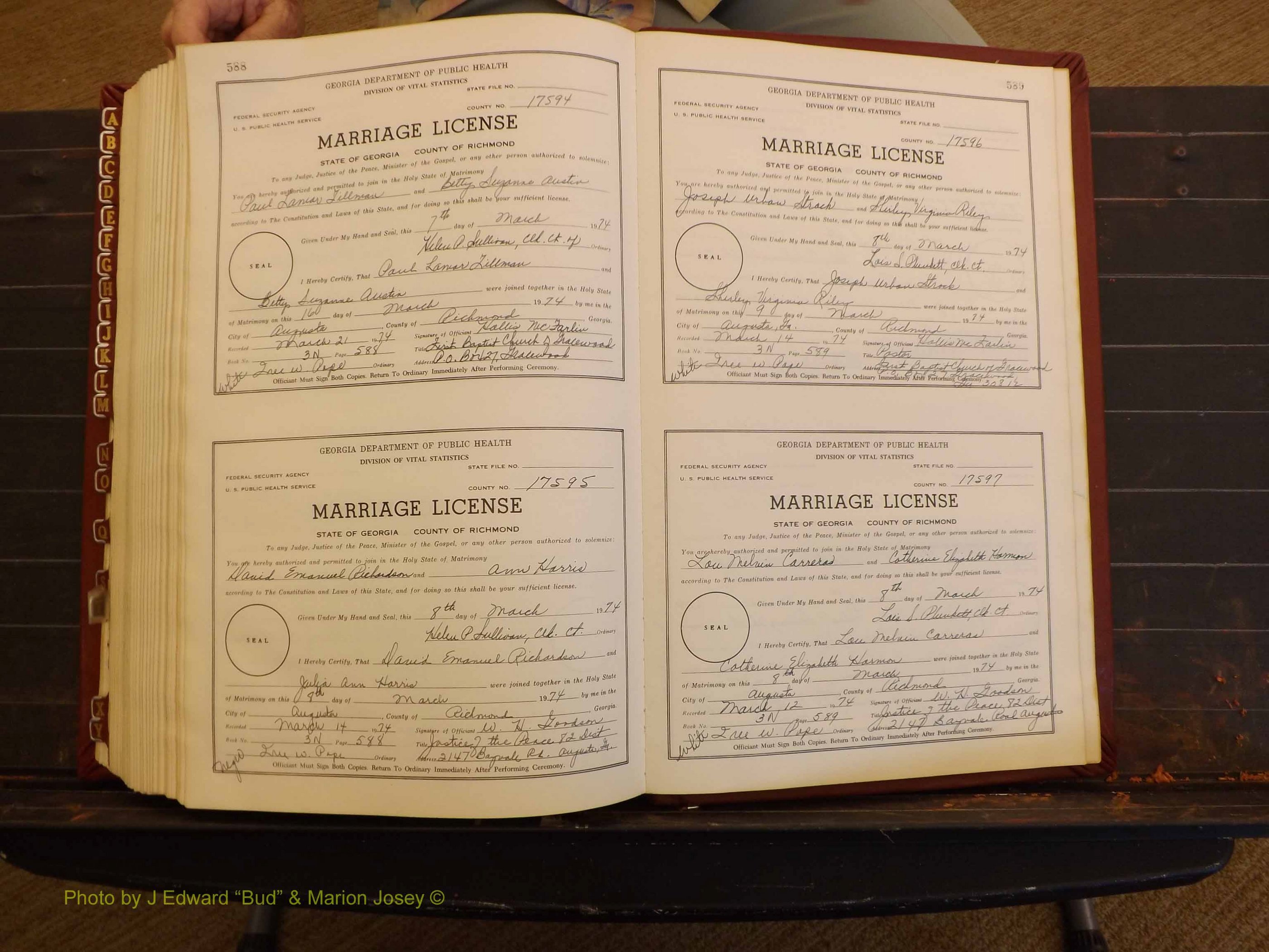 Richmond Marriages, 3N, 1973-1974 P 588-589.JPG