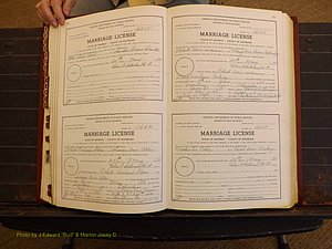 Richmond Marriages, 3N, 1973-1974 P 042-043.JPG