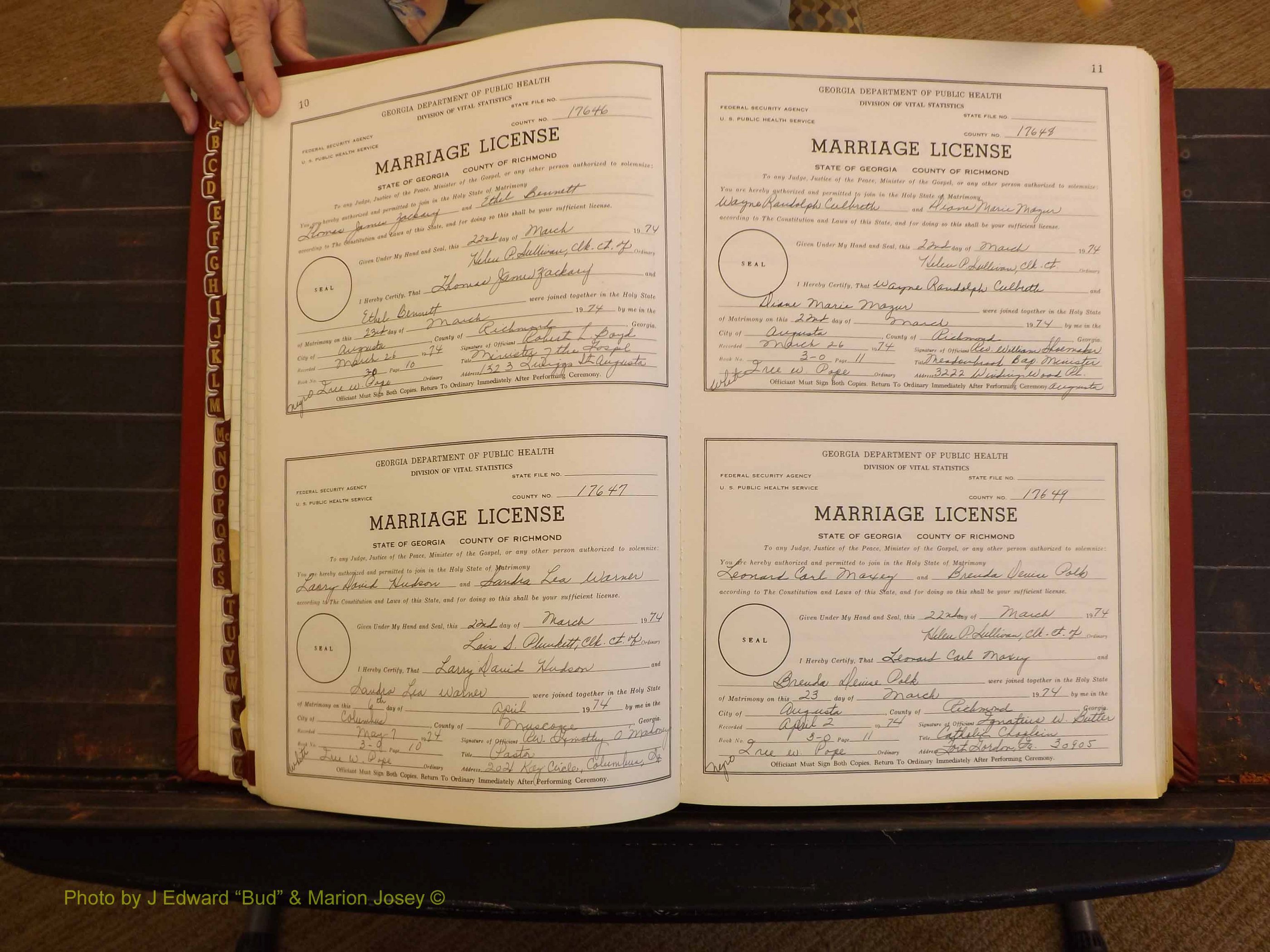 Richmond Marriages, 3O, 1974-1975 P 010-011.JPG