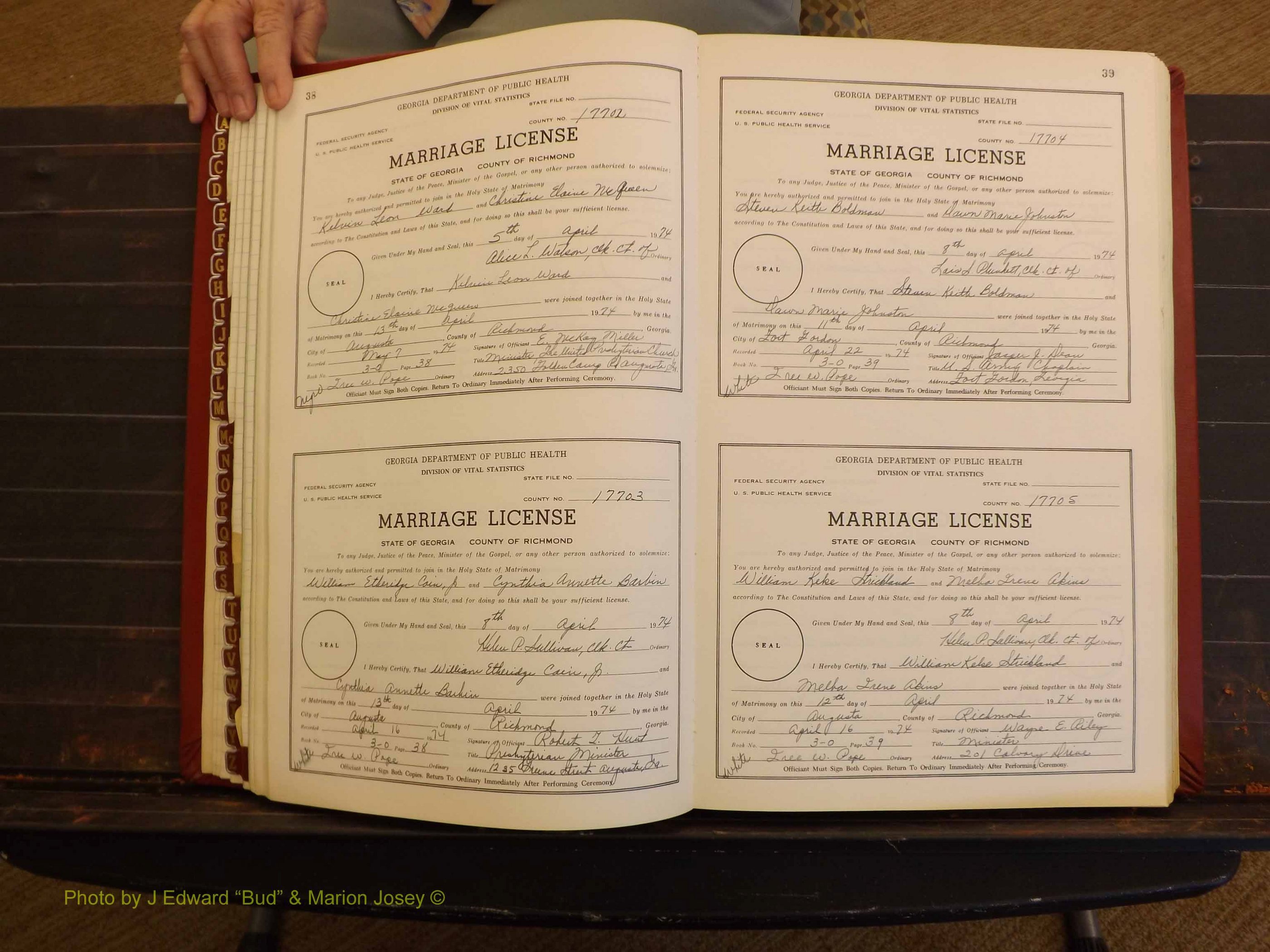 Richmond Marriages, 3O, 1974-1975 P 038-039.JPG