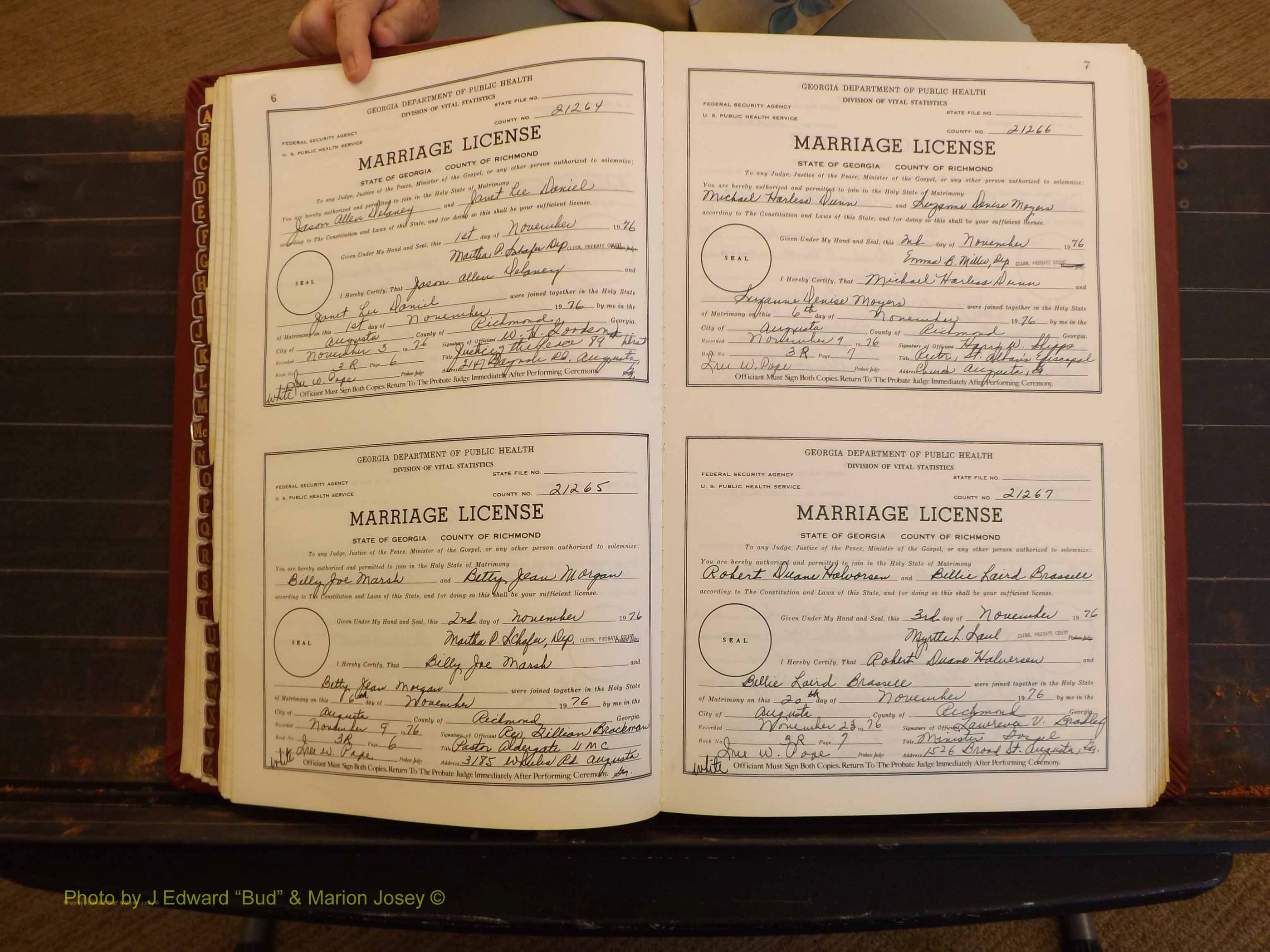 Richmond Marriages, 3R, 1976-1977 P 006-007.JPG