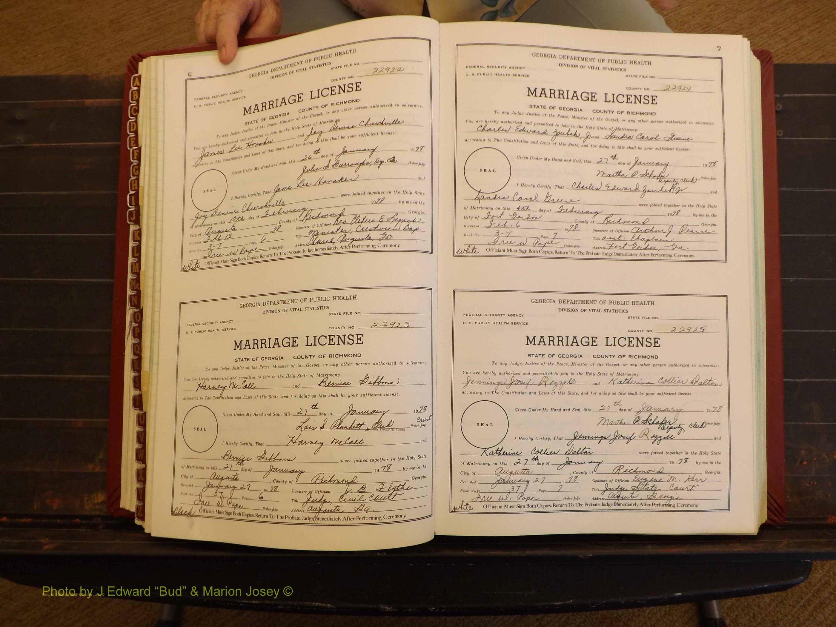 Richmond Marriages, 3T, 1978-1978 P 006-007.JPG