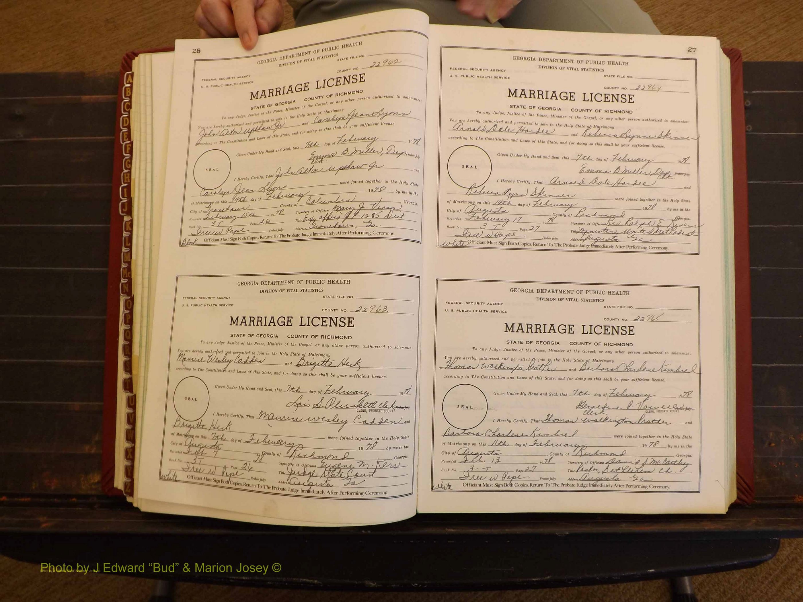 Richmond Marriages, 3T, 1978-1978 P 026-027.JPG