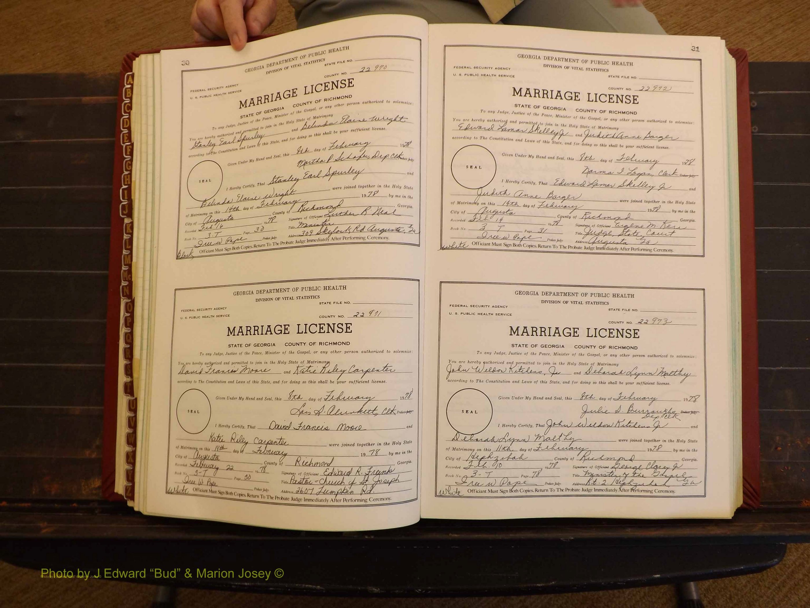 Richmond Marriages, 3T, 1978-1978 P 030-031.JPG