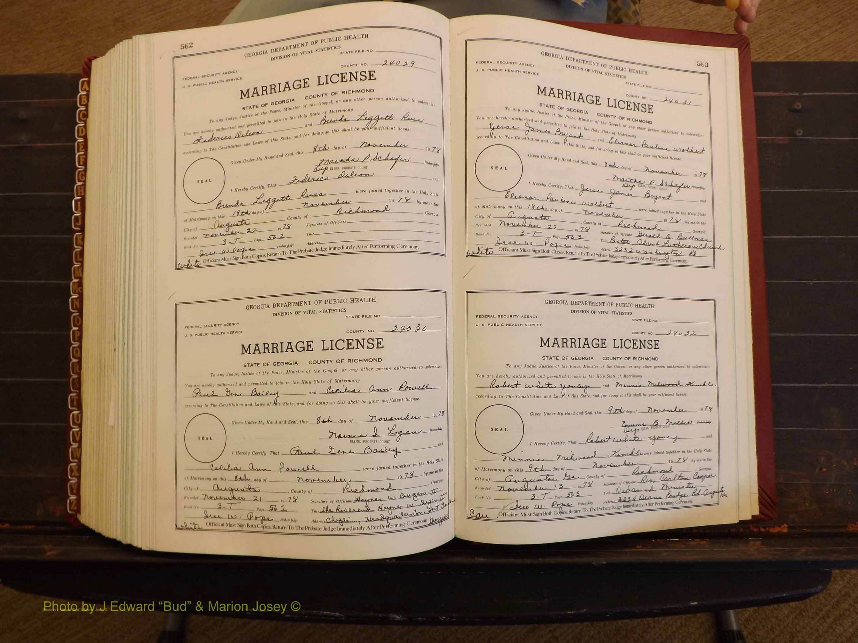 Richmond Marriages, 3T, 1978-1978 P 562-563.JPG
