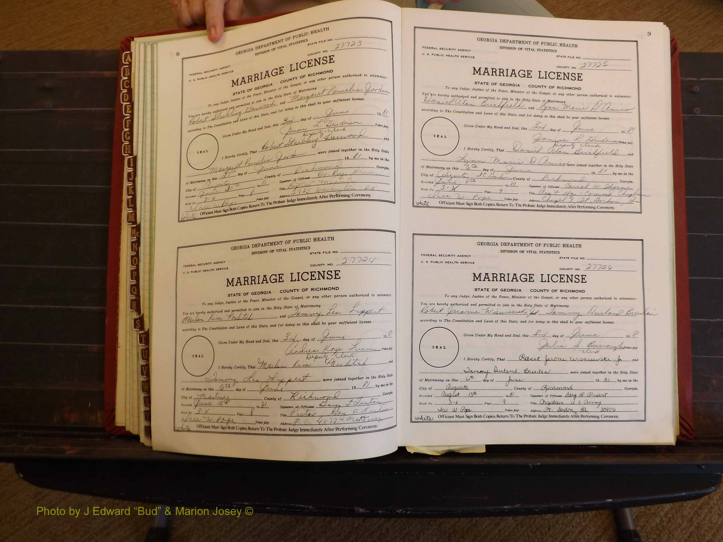 Richmond Marriages, 3X, 1981-1982 P 008-009.JPG