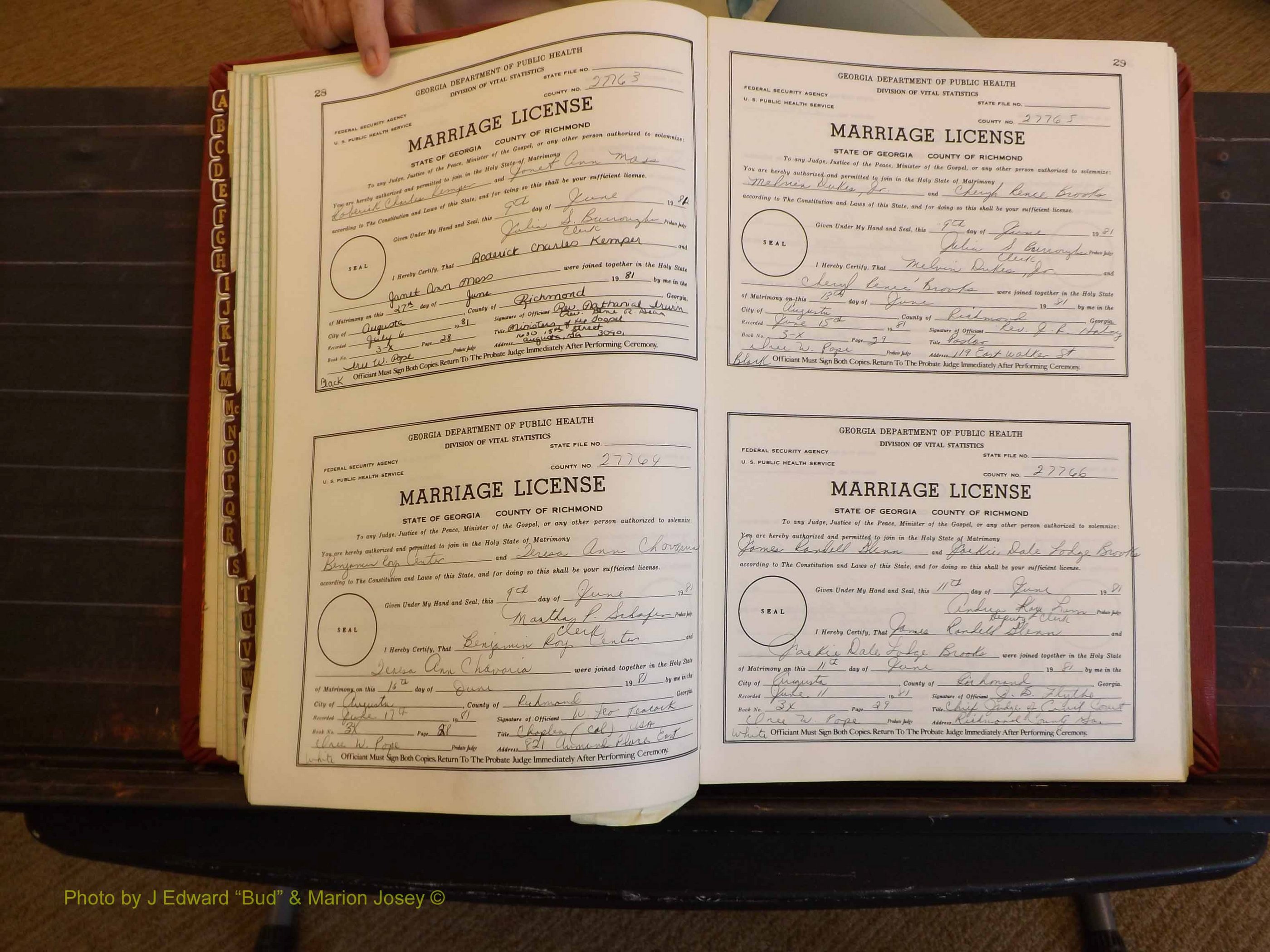 Richmond Marriages, 3X, 1981-1982 P 028-029.JPG