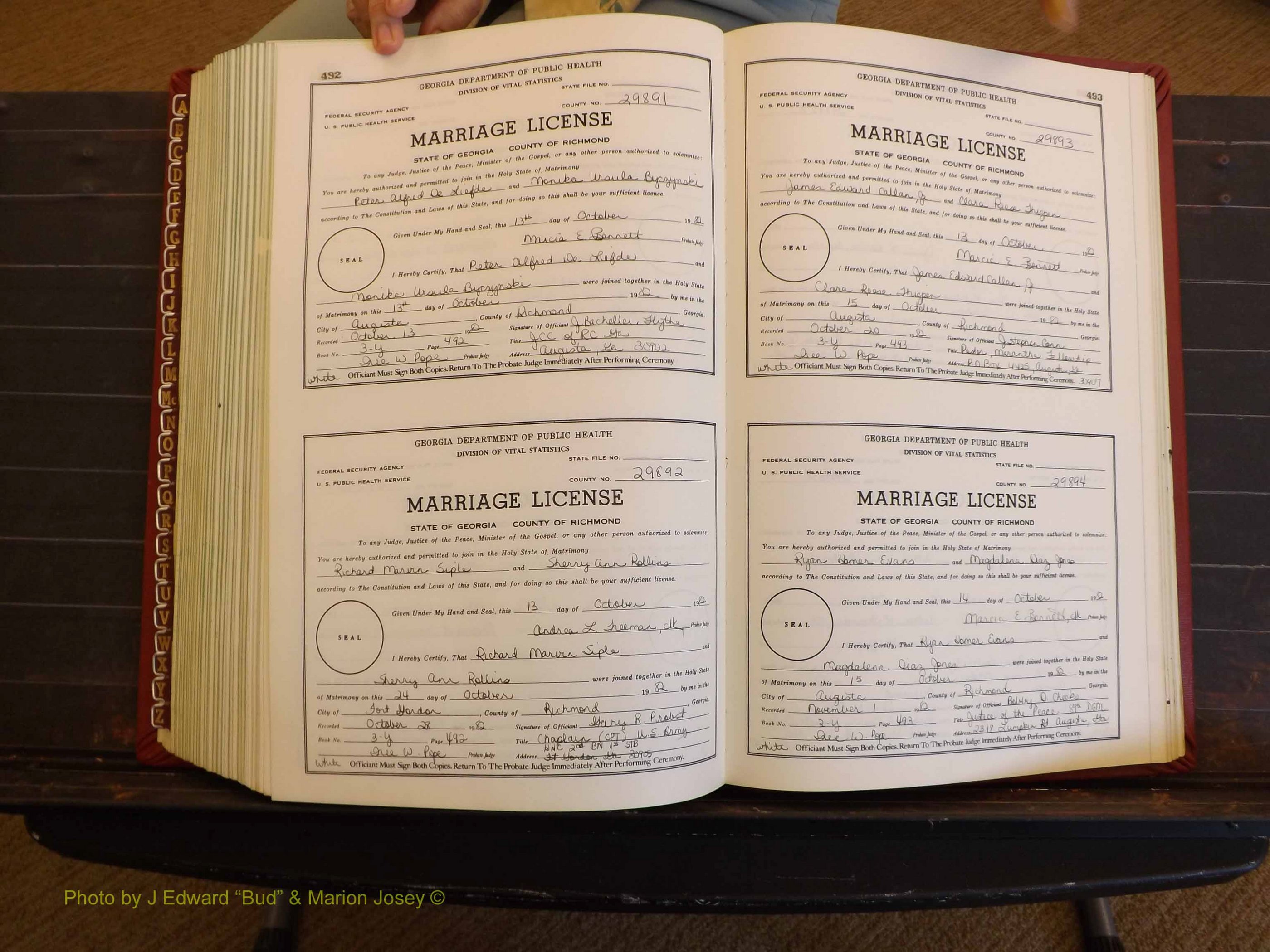 Richmond Marriages, 3Y, 1982-1982 P 492-493.JPG
