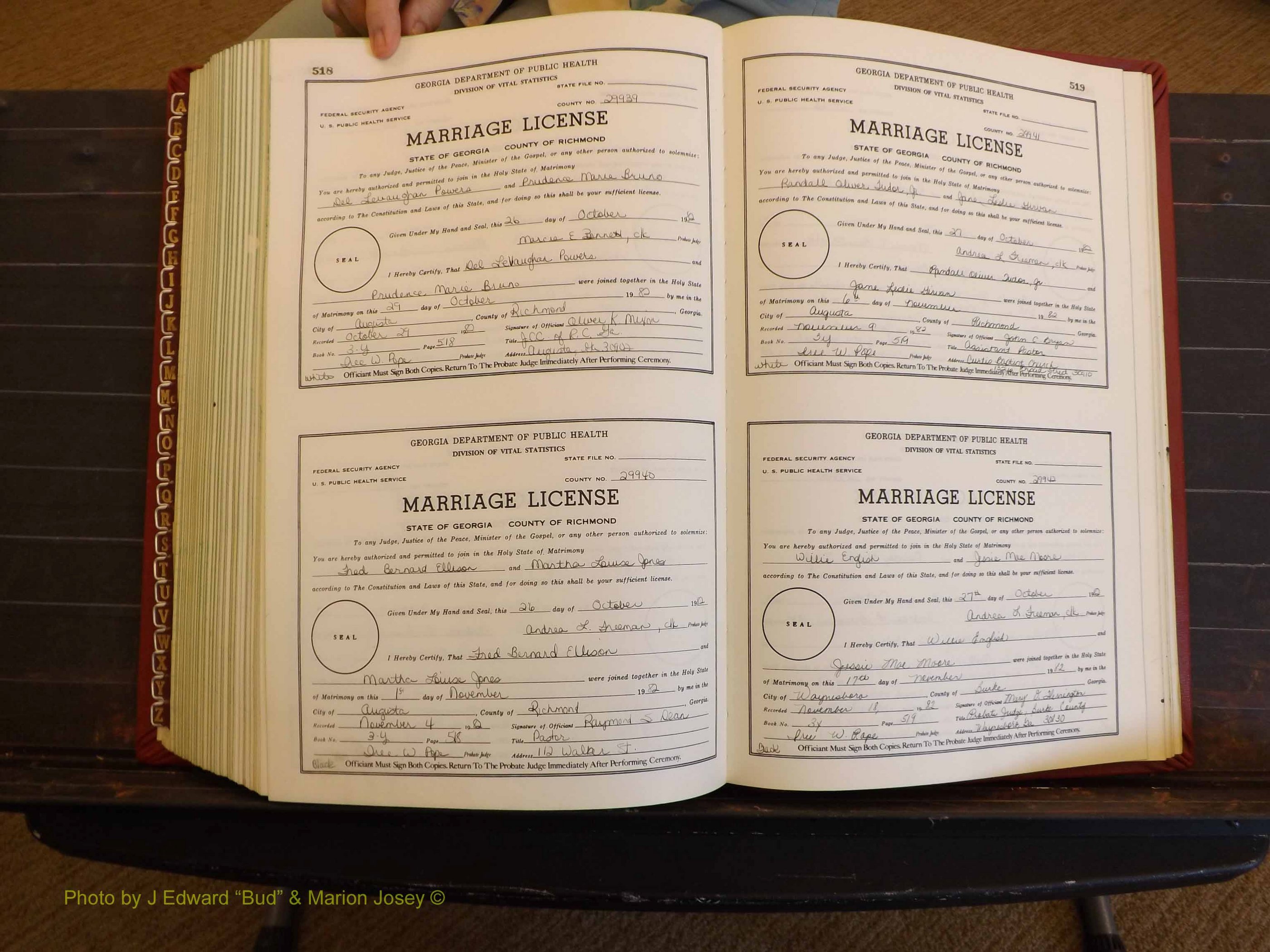 Richmond Marriages, 3Y, 1982-1982 P 518-519.JPG