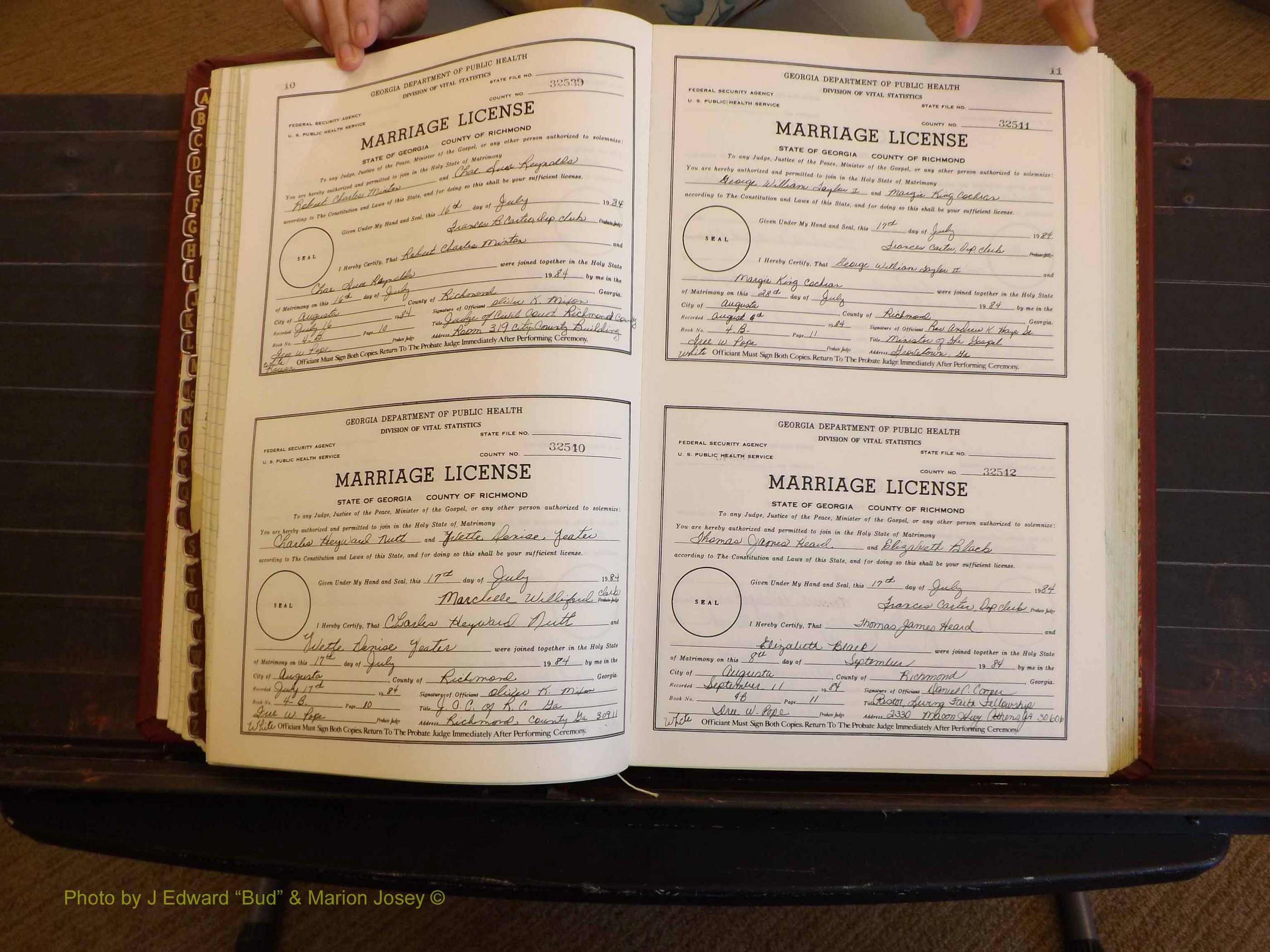 Richmond Marriages, 4B, 1984-1985 P 010-011.JPG