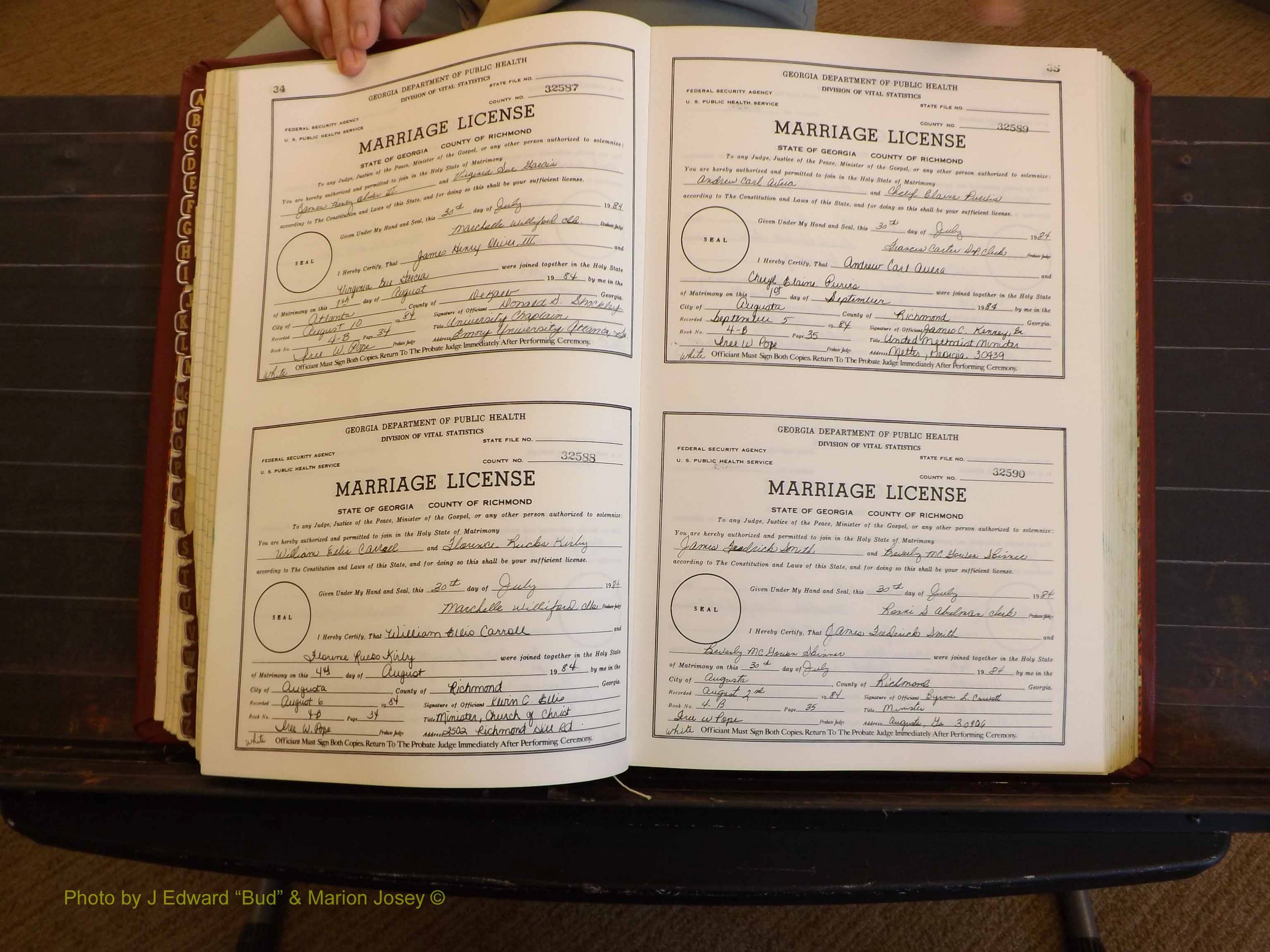 Richmond Marriages, 4B, 1984-1985 P 034-035.JPG