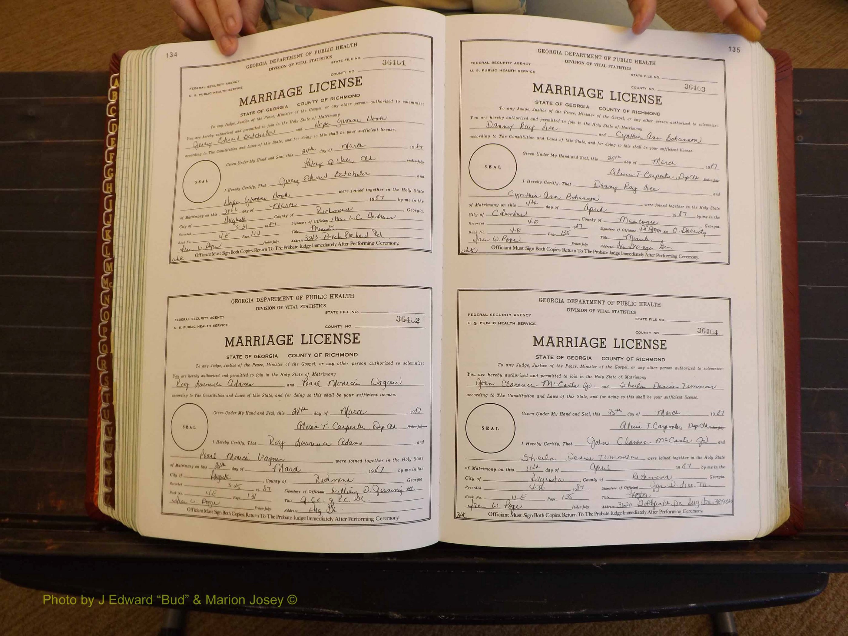 Richmond Marriages, 4E, 1987-1987 P 134-135.JPG