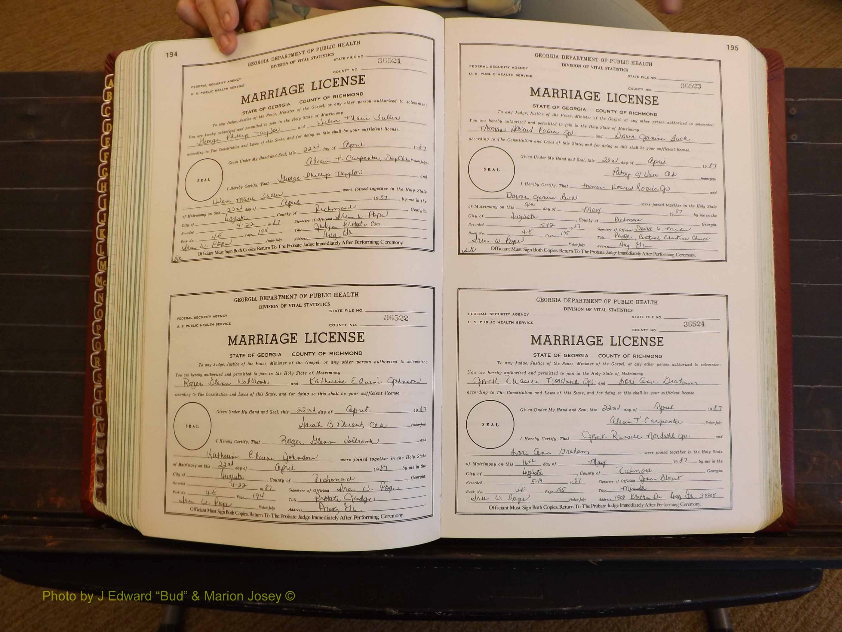 Richmond Marriages, 4E, 1987-1987 P 194-195.JPG