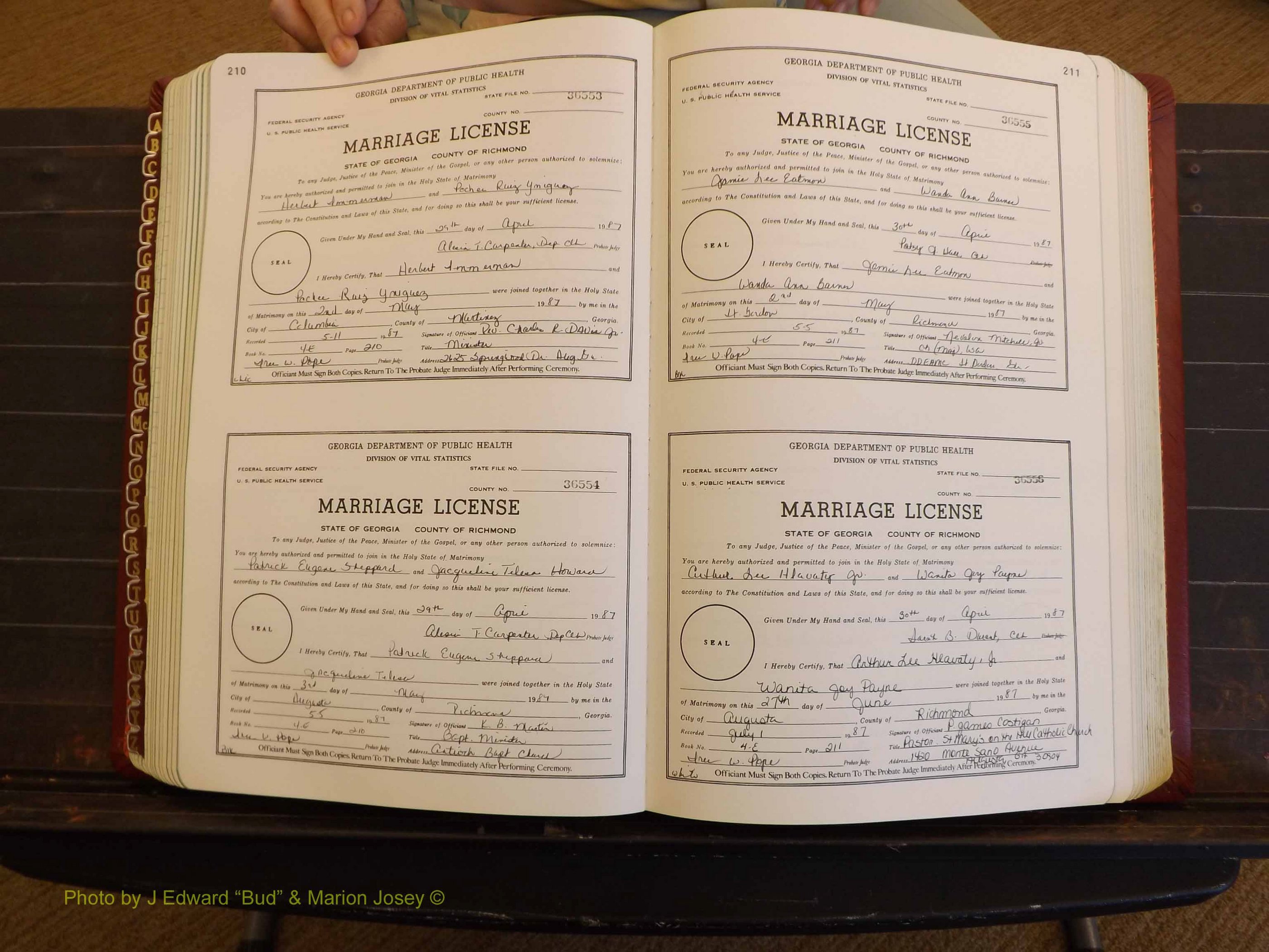 Richmond Marriages, 4E, 1987-1987 P 210-211.JPG
