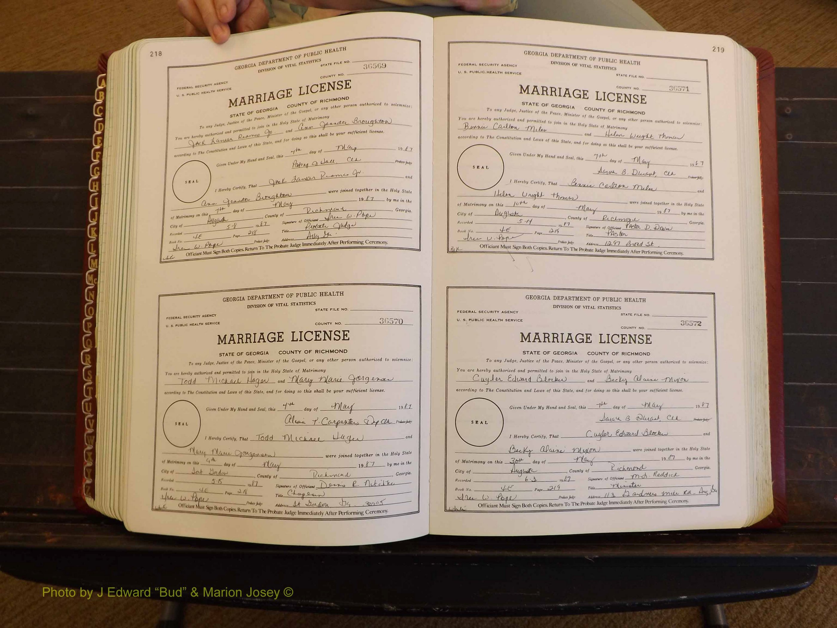 Richmond Marriages, 4E, 1987-1987 P 218-219.JPG