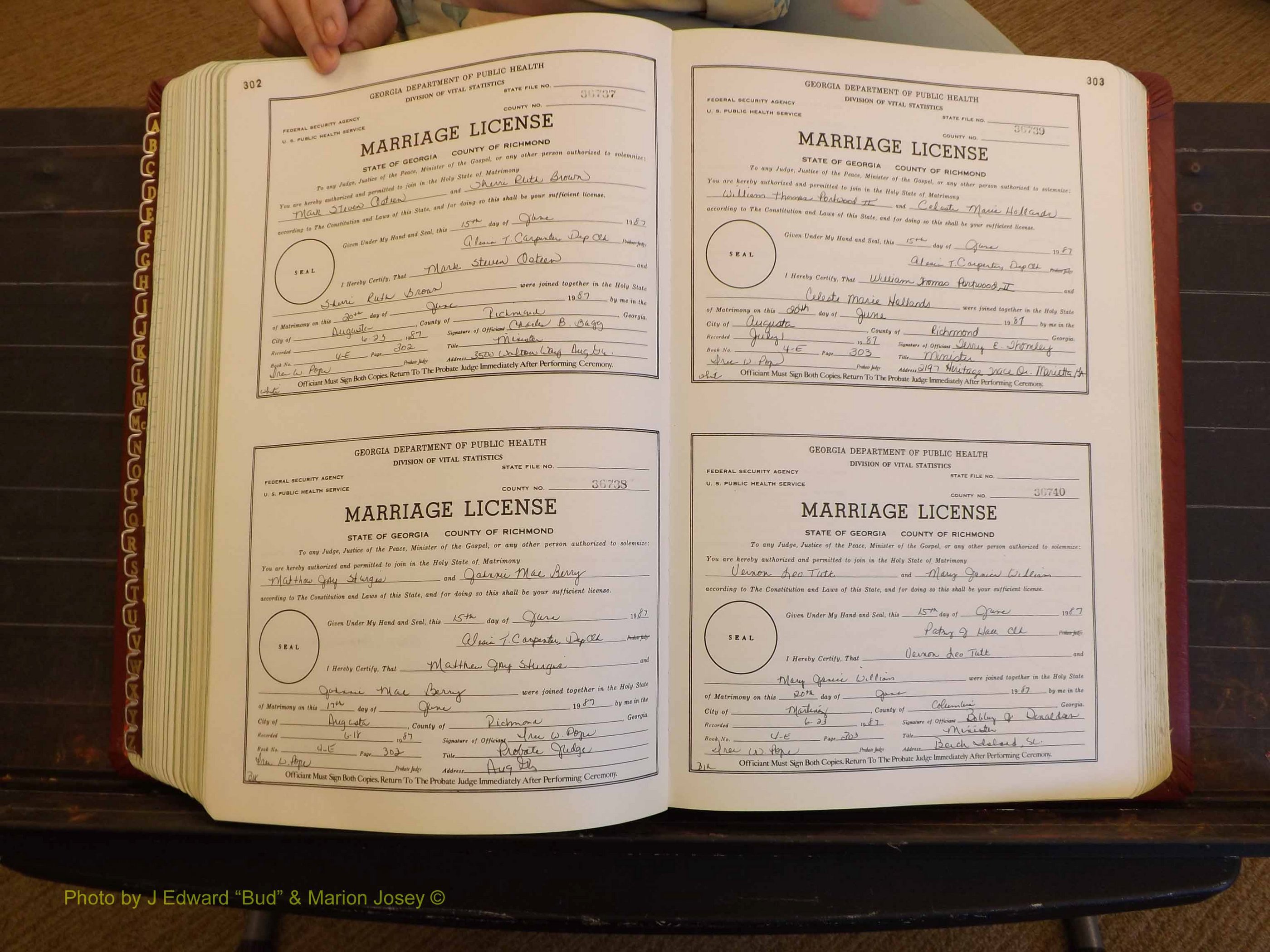 Richmond Marriages, 4E, 1987-1987 P 302-303.JPG