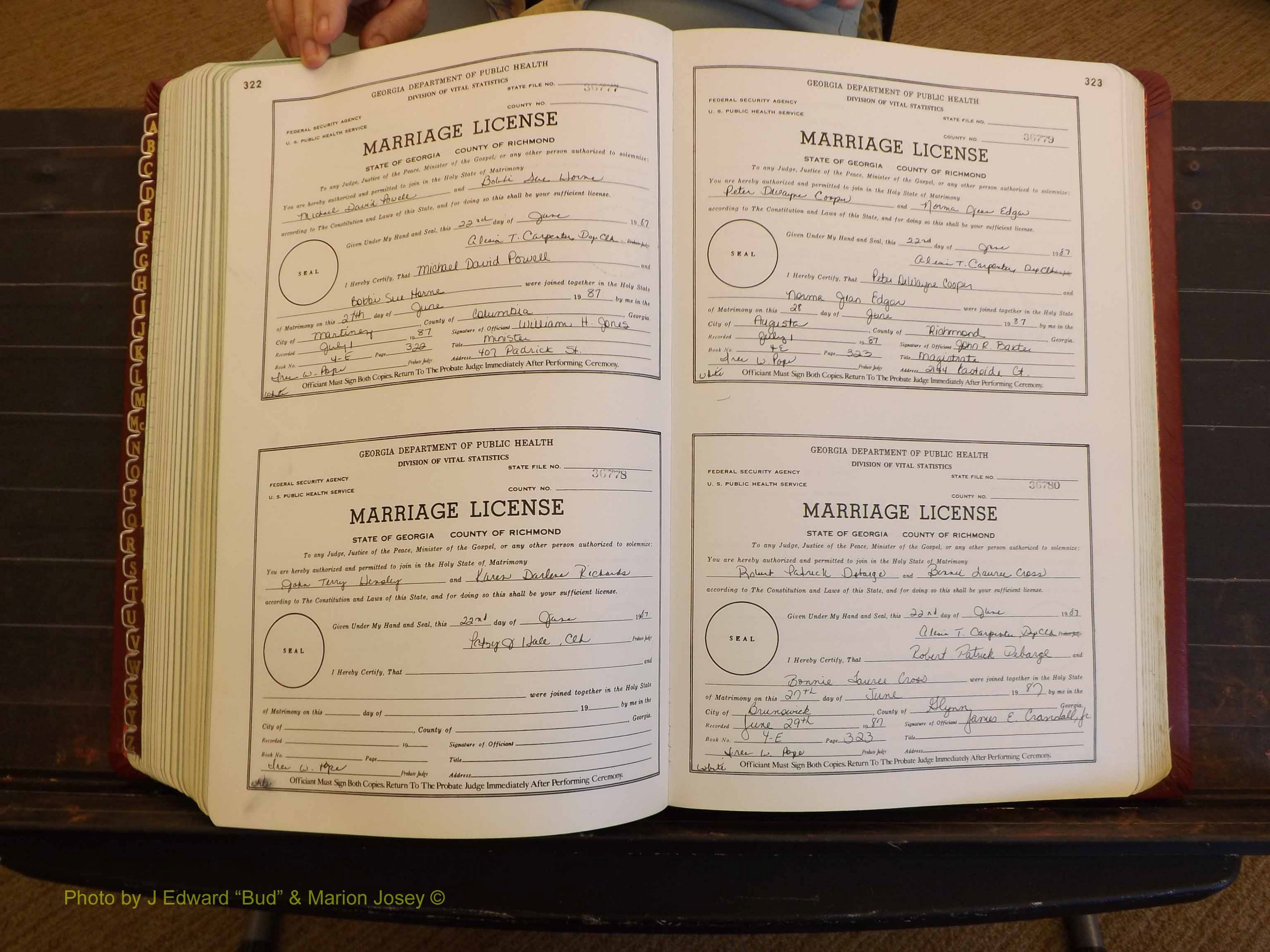 Richmond Marriages, 4E, 1987-1987 P 322-323.JPG