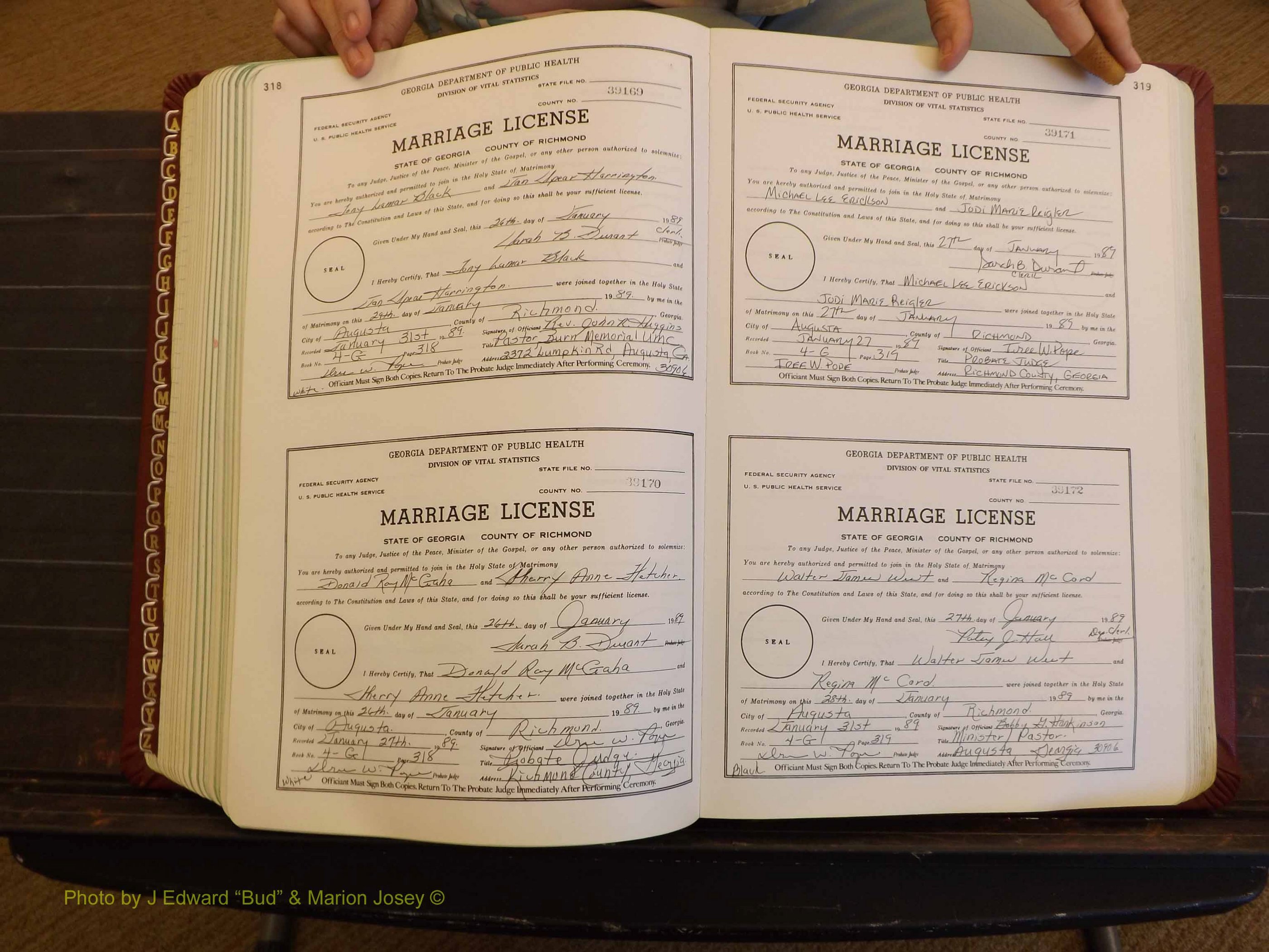 Richmond Marriages, 4G, 1988-1989 P 318-319.JPG