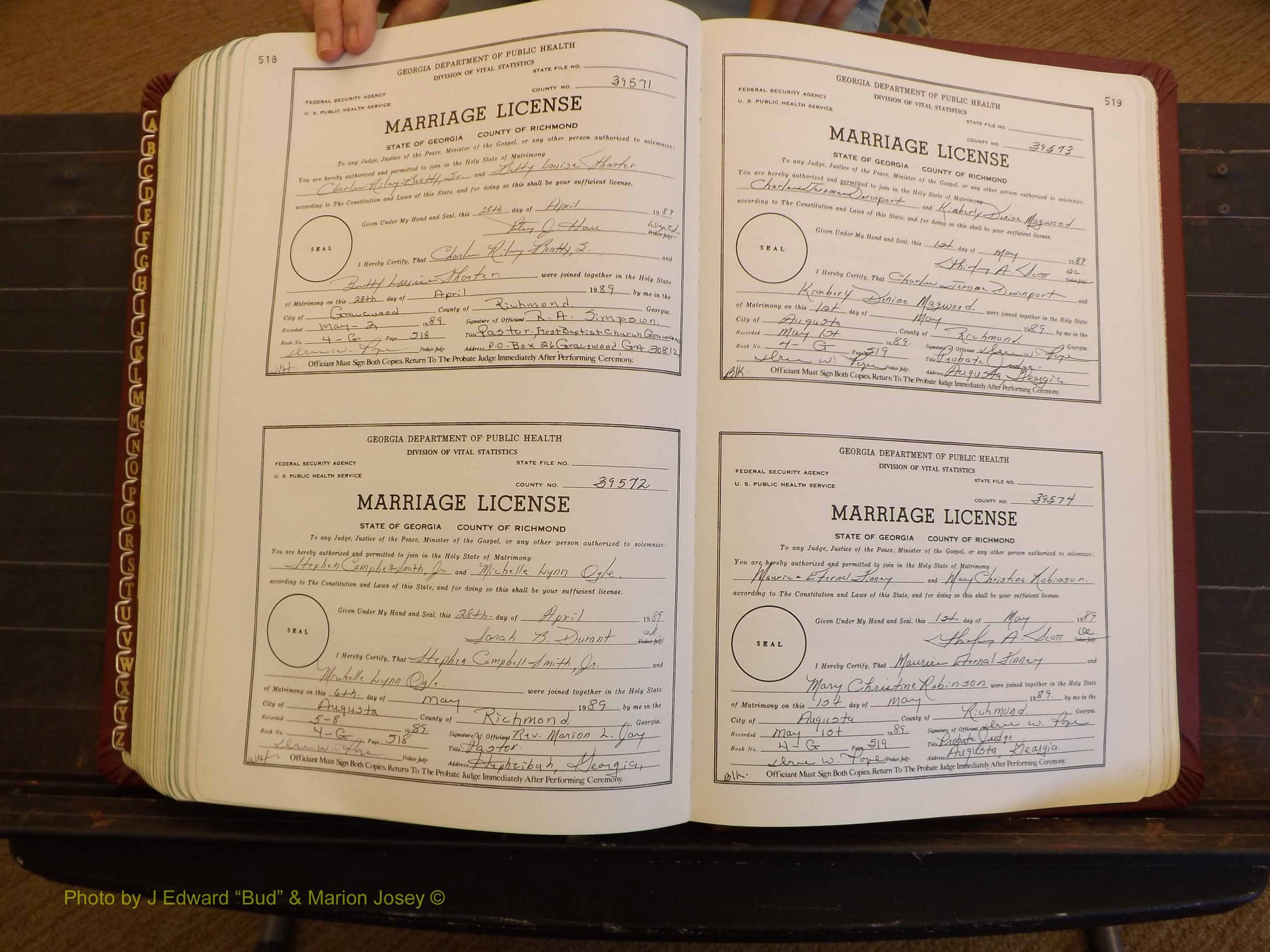 Richmond Marriages, 4G, 1988-1989 P 518-519.JPG