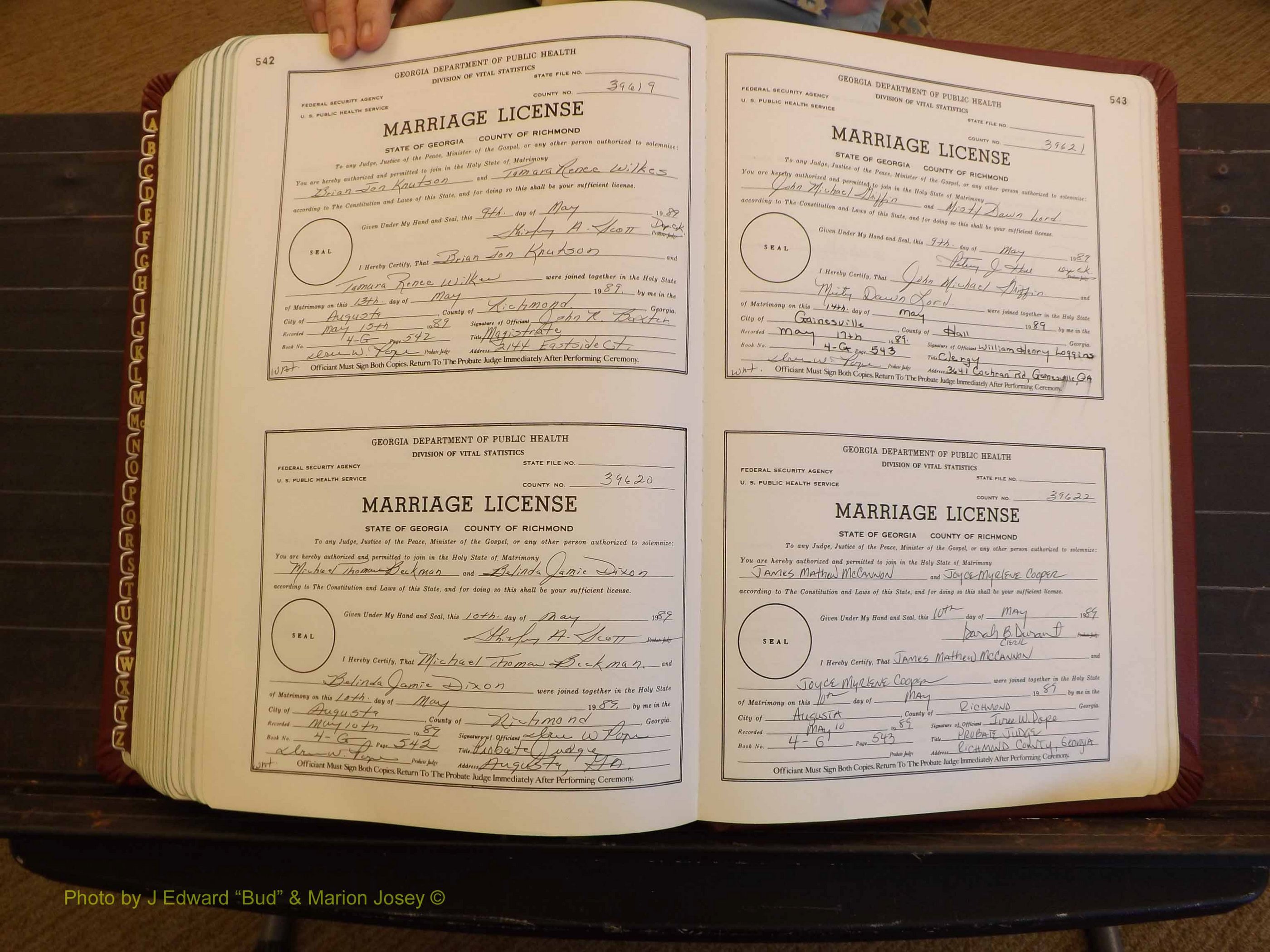 Richmond Marriages, 4G, 1988-1989 P 542-543.JPG