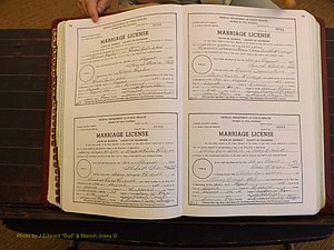 Richmond Marriages, 4G, 1988-1989 P 014-015.JPG