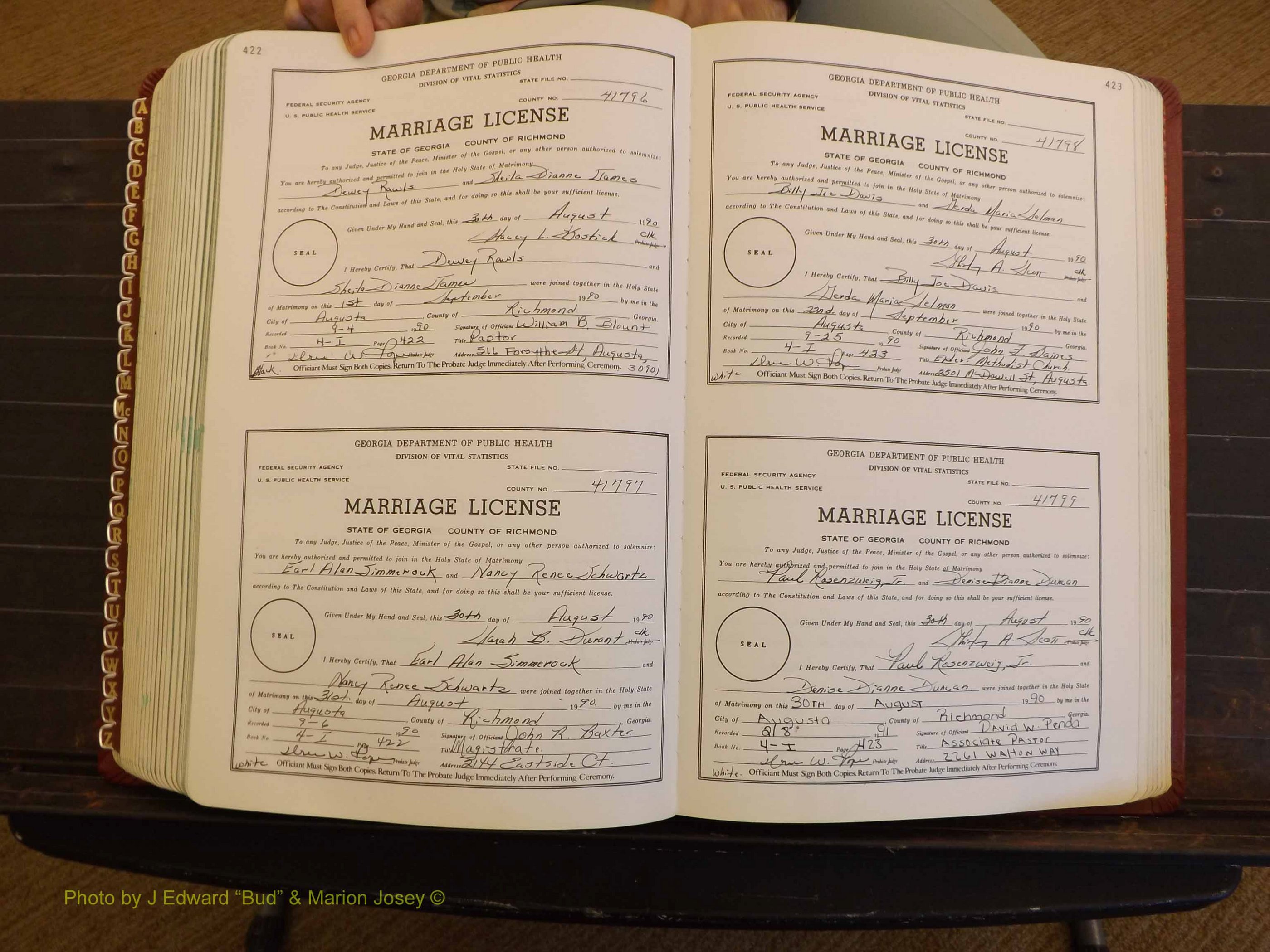 Richmond Marriages, 4L, 1990-1990 P 422-423.JPG