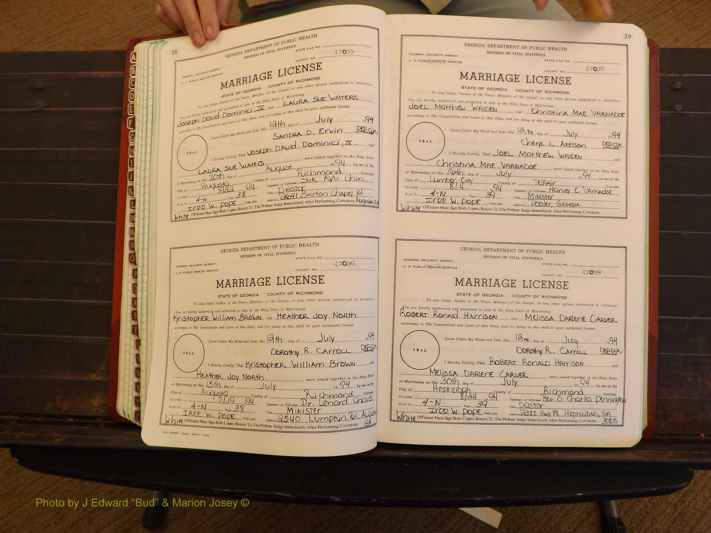 Richmond Marriages, 4N, 1994-1995 P 038-039.JPG