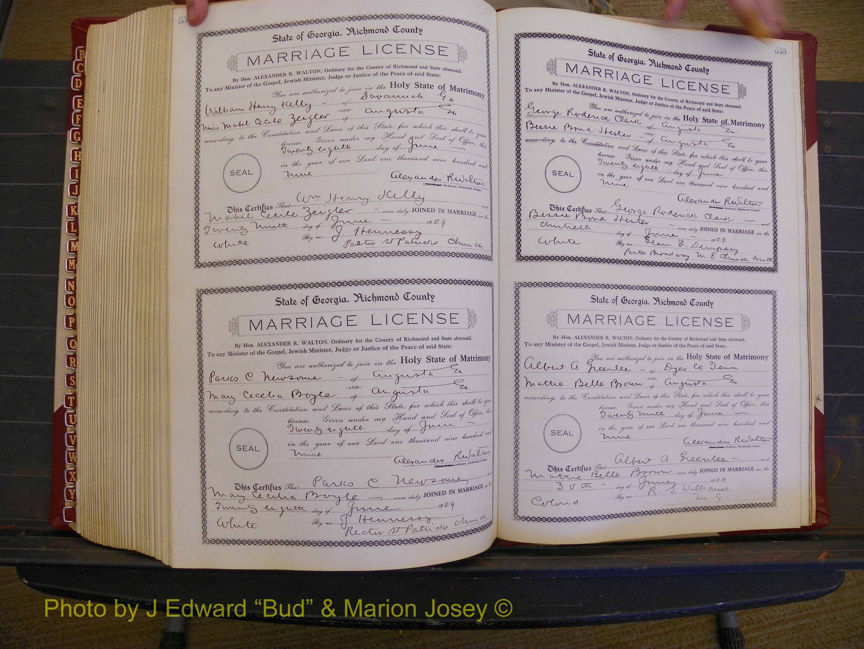 Richmond Marriages, Book EE, 1907-1909 P 554-555.JPG