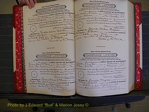 Richmond Marriages, Book MM, 1918-1919 P 004-005.JPG