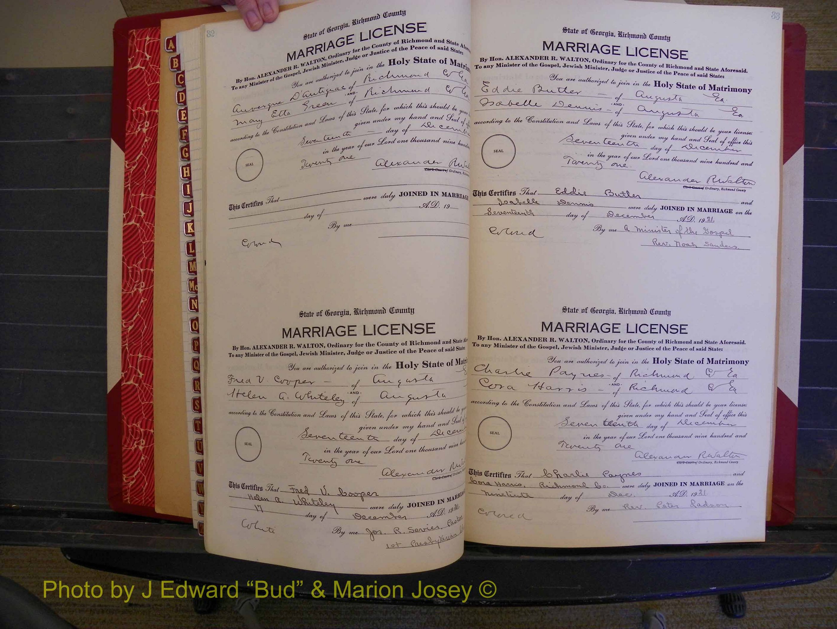 Richmond Marriages, Book PP, 1921-1923 P 032-033.JPG