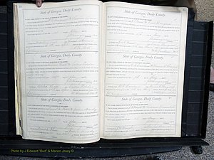Dooly Co, GA, Marriages, Book, E, 1891-1901 pg 024-025.JPG