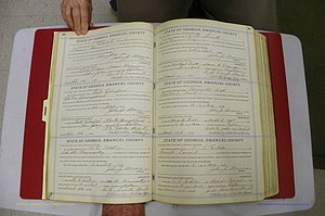 Emanuel Co, GA, Marriages Book E, 1915 - 1928, P 018-019.JPG
