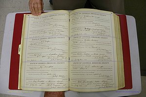 Emanuel Co, GA, Marriages Book E, 1915 - 1928, P 044-045.JPG